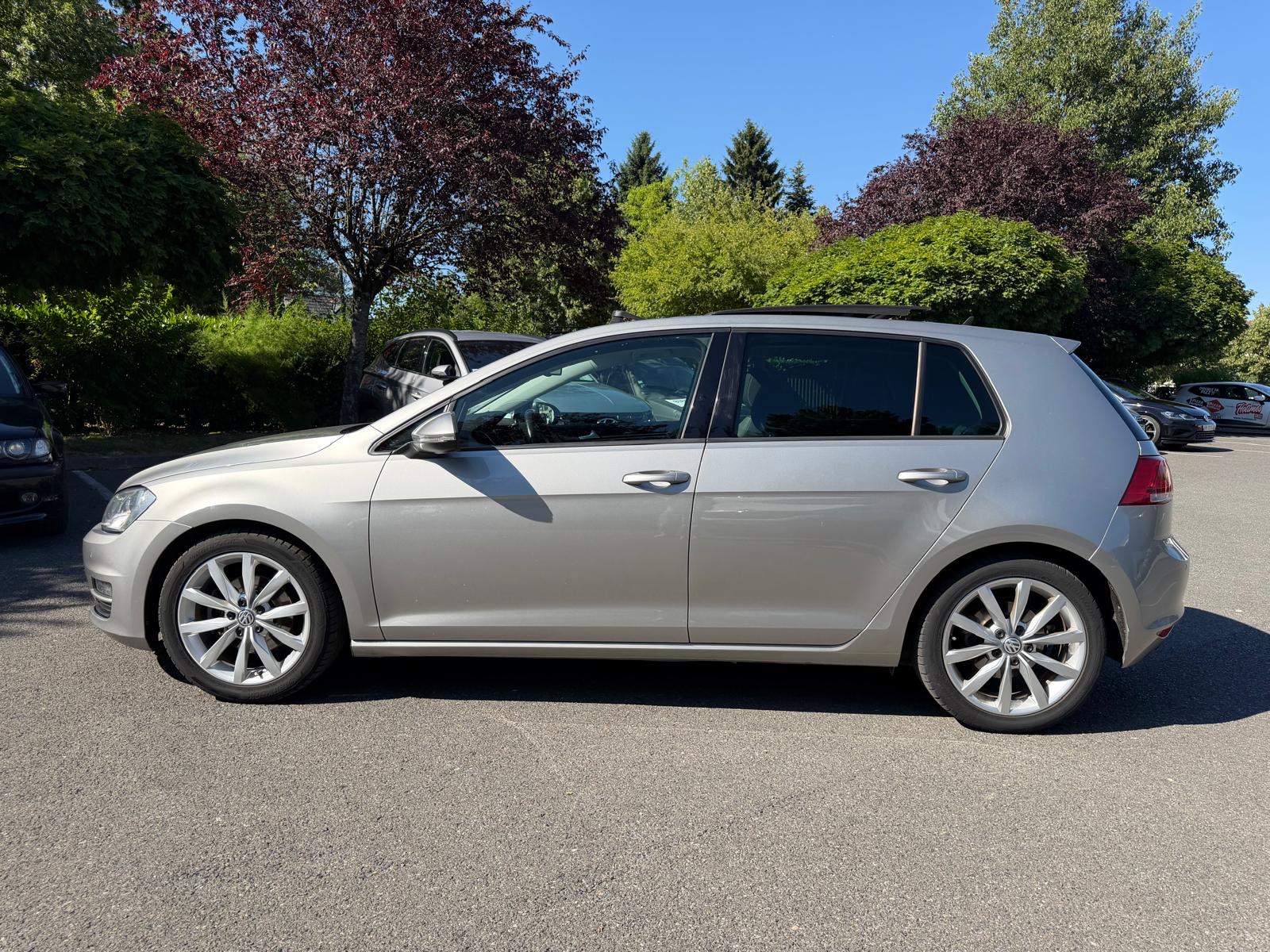 Volkswagen Golf 7 VII 1.4 TSI 16v Blue motion 140ch 140ch Carat