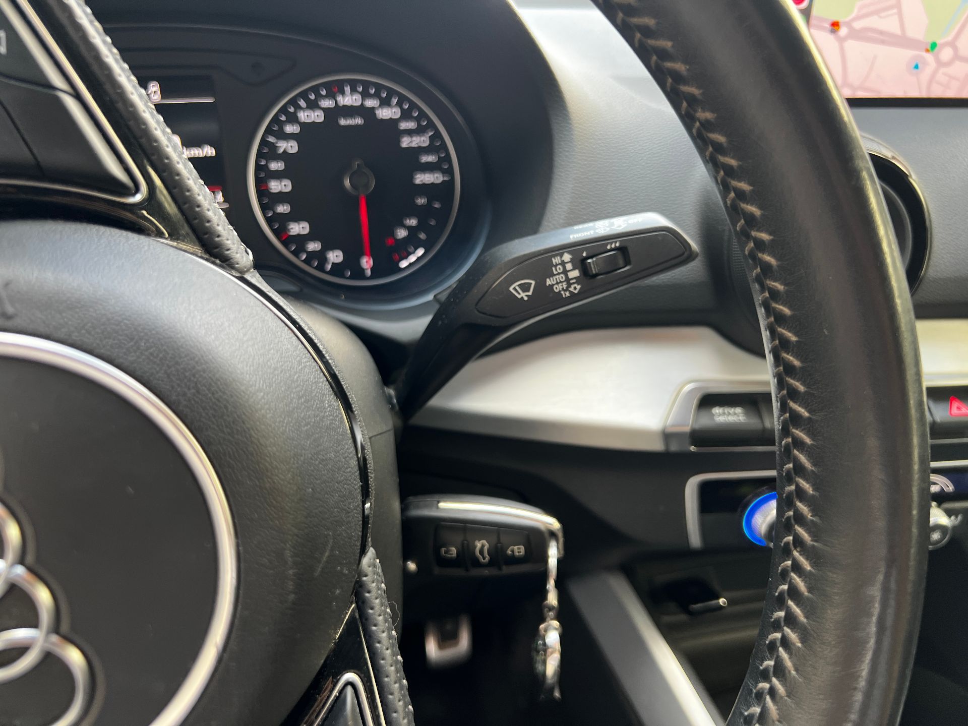 AUDI Q2 35 TDI S-Line – 16790€
