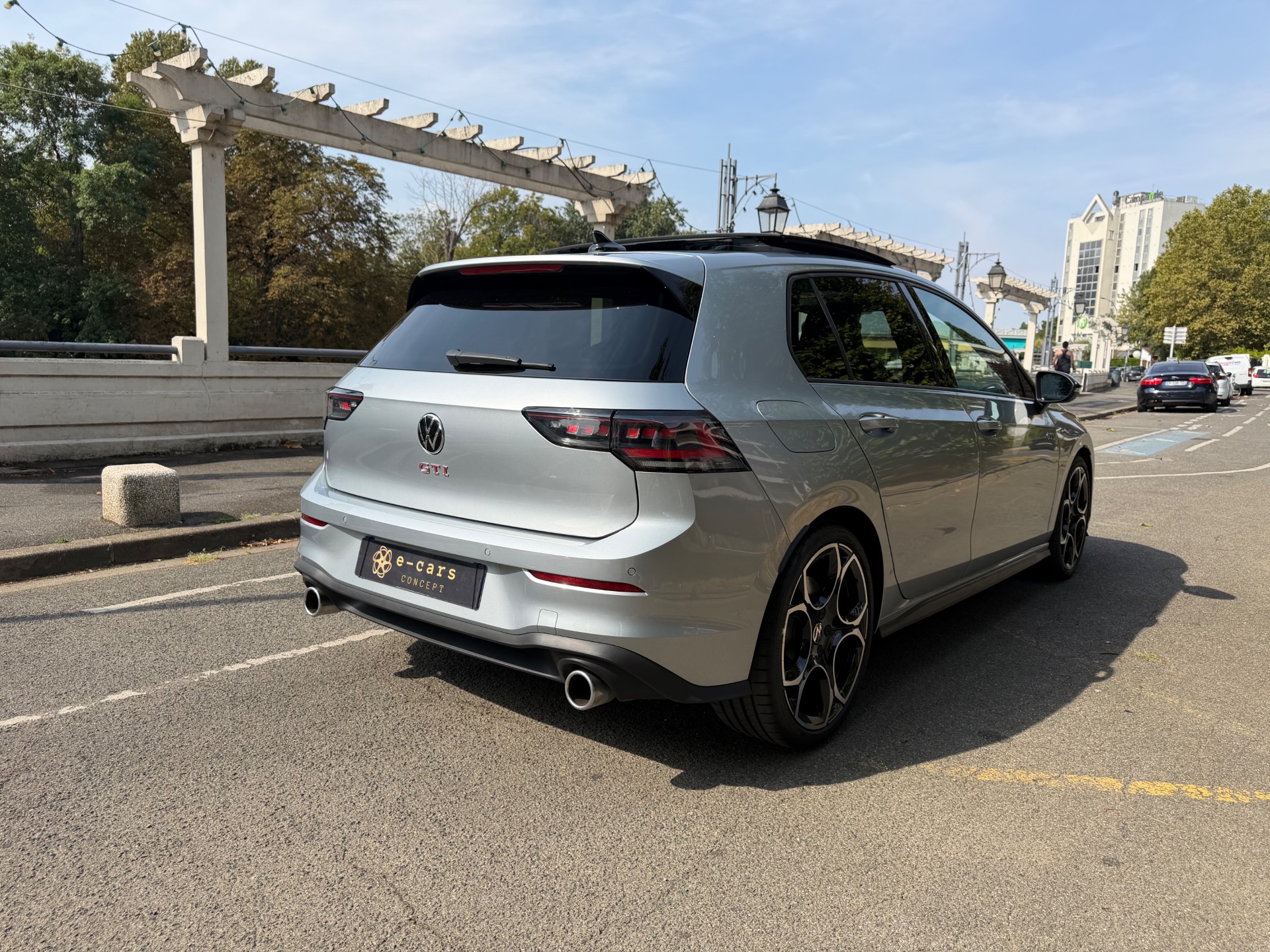 Volkswagen Golf 8 2.0 TSi 265ch