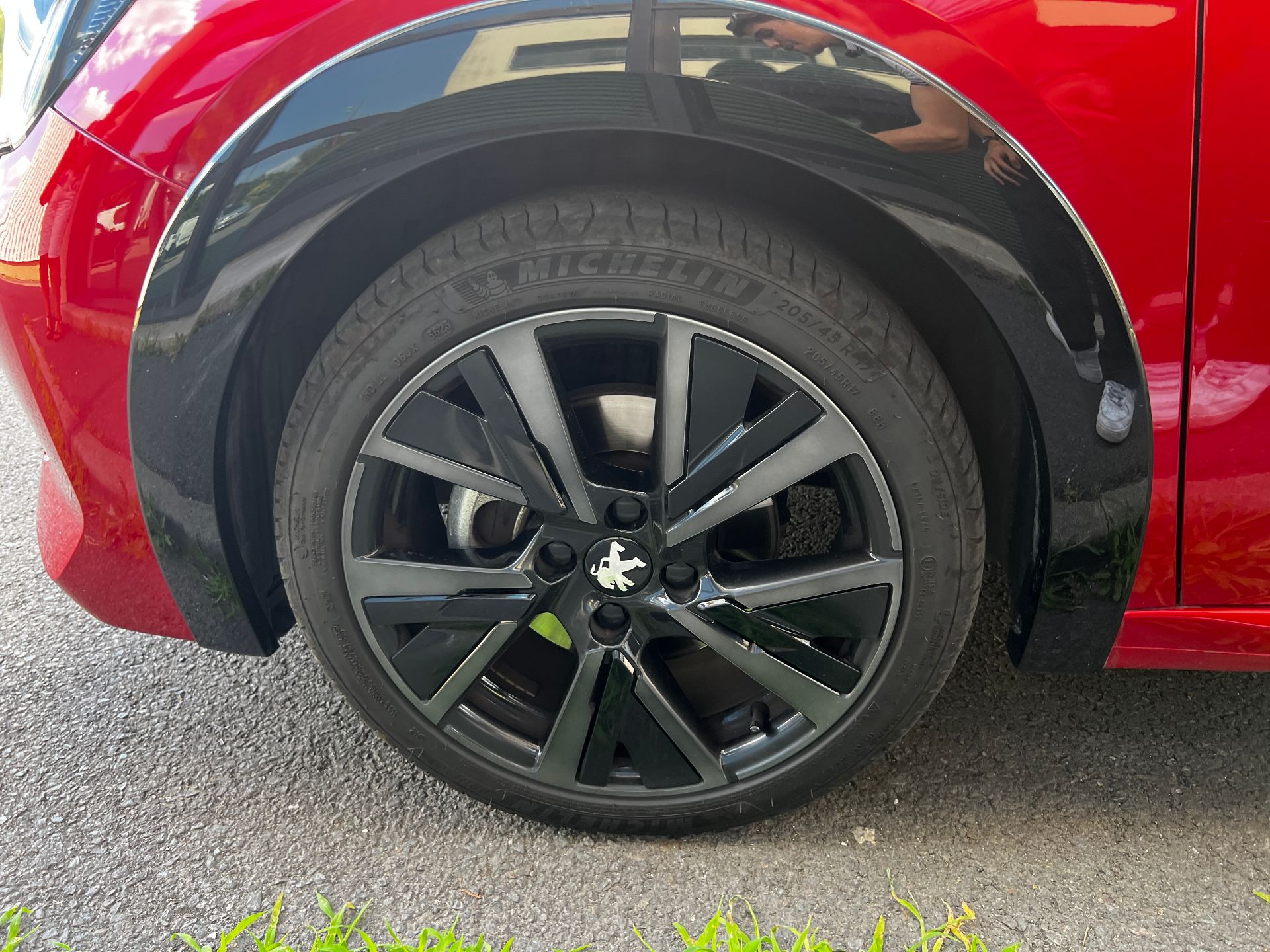 Peugeot 208 GT 1.2L 100ch