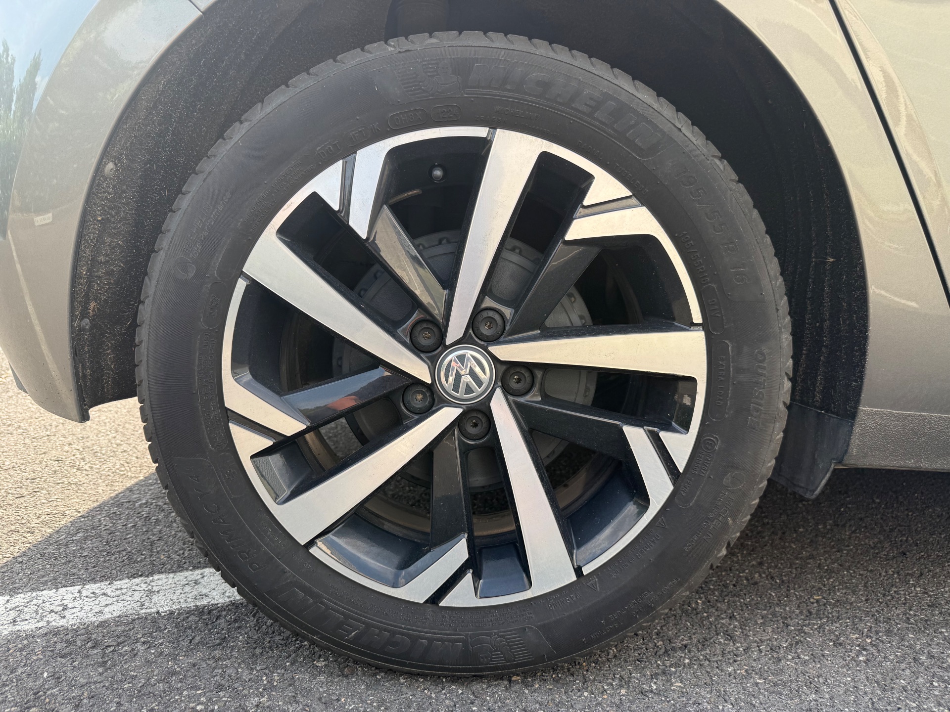 Volkswagen Polo 1.0L TSI Connect