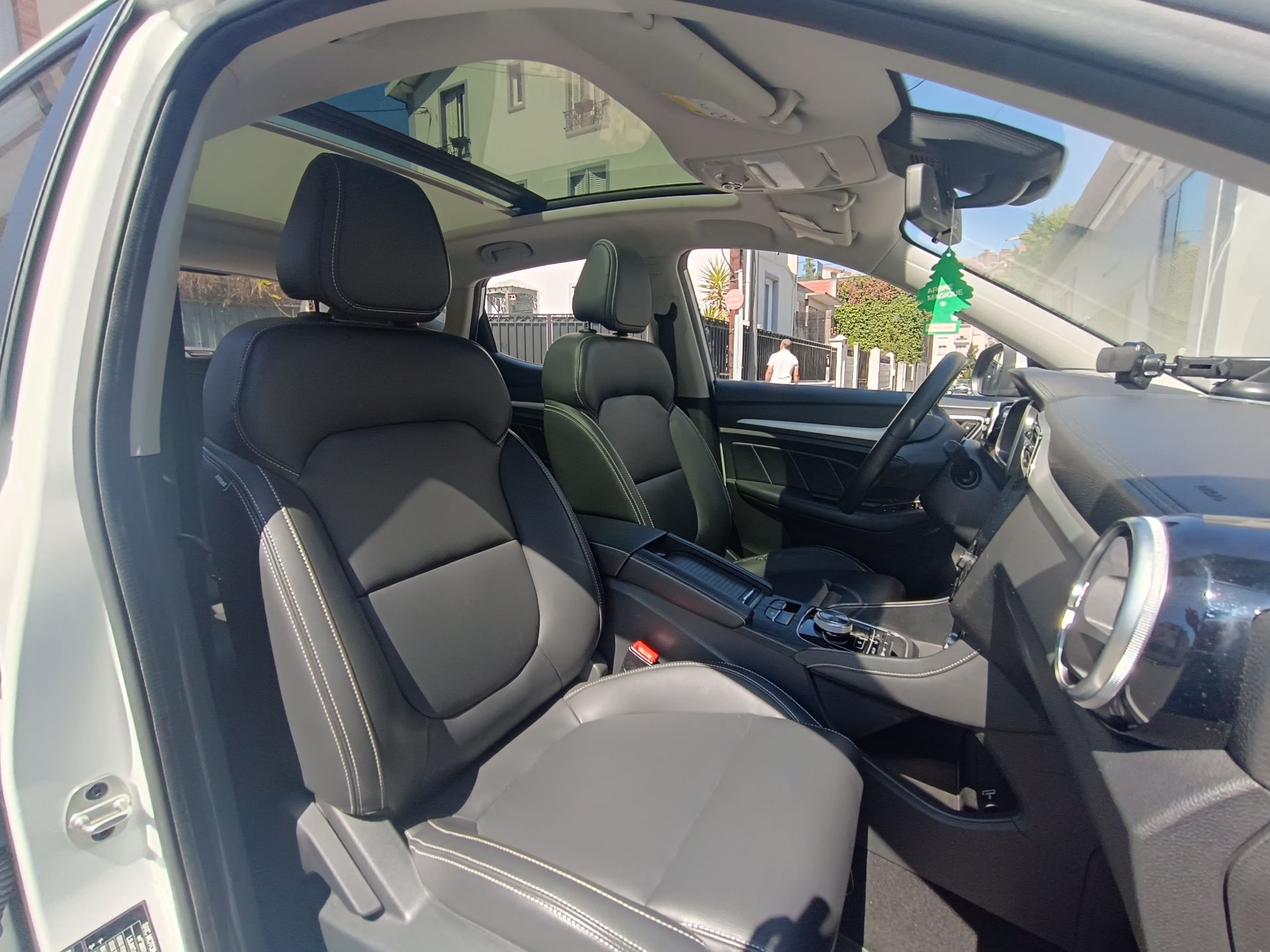MG ZS Électrique 143ch