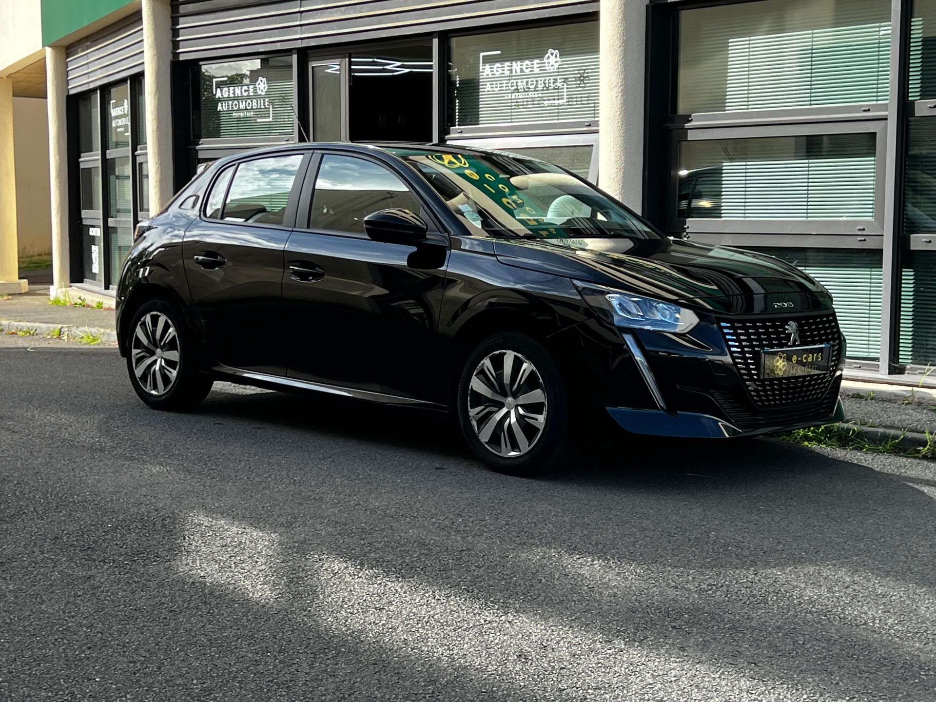 Peugeot 208 1.2 PURE TECH 75ch S&S Active Business
