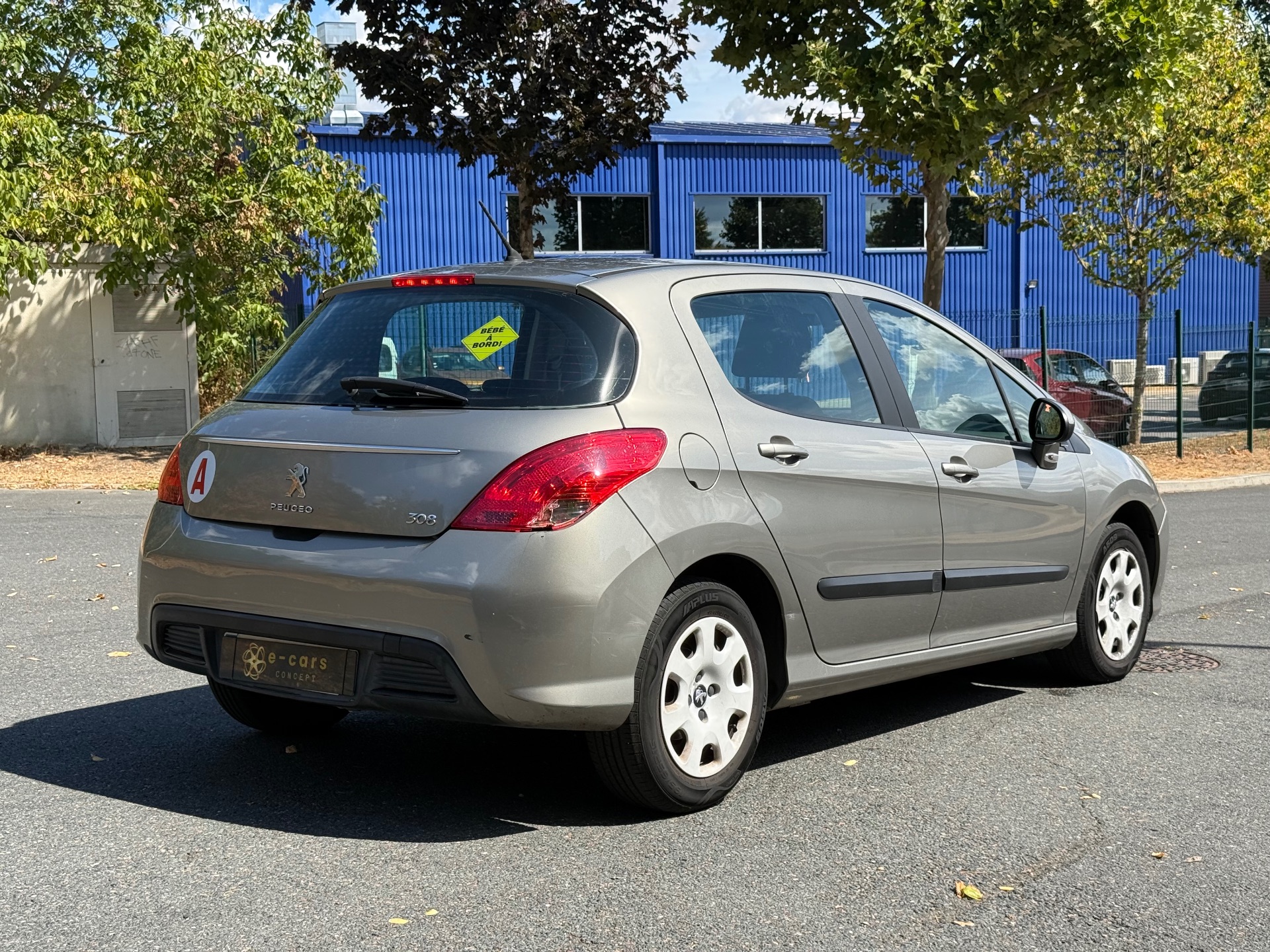 Peugeot 308 1.4 VTi 98ch