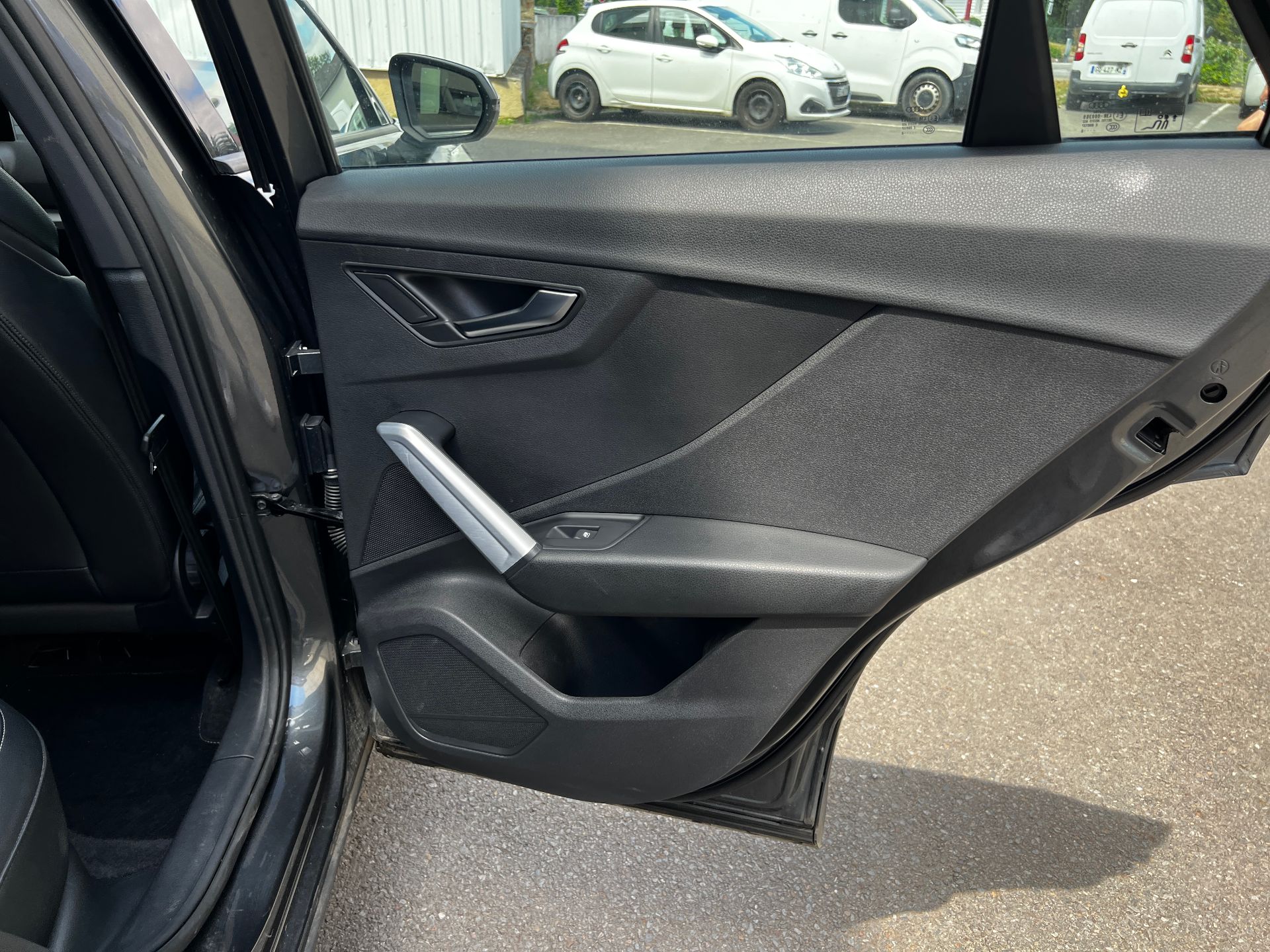 AUDI Q2 35 TDI S-Line – 16790€