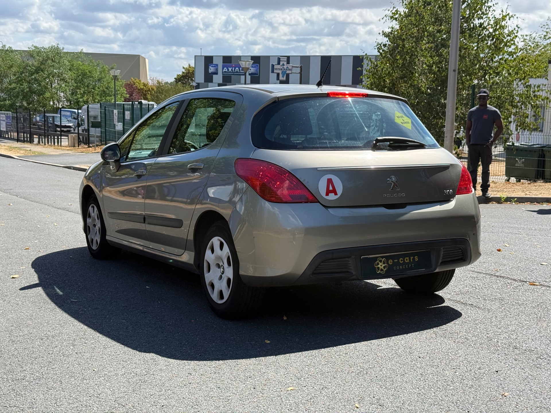 Peugeot 308 1.4 VTi 98ch