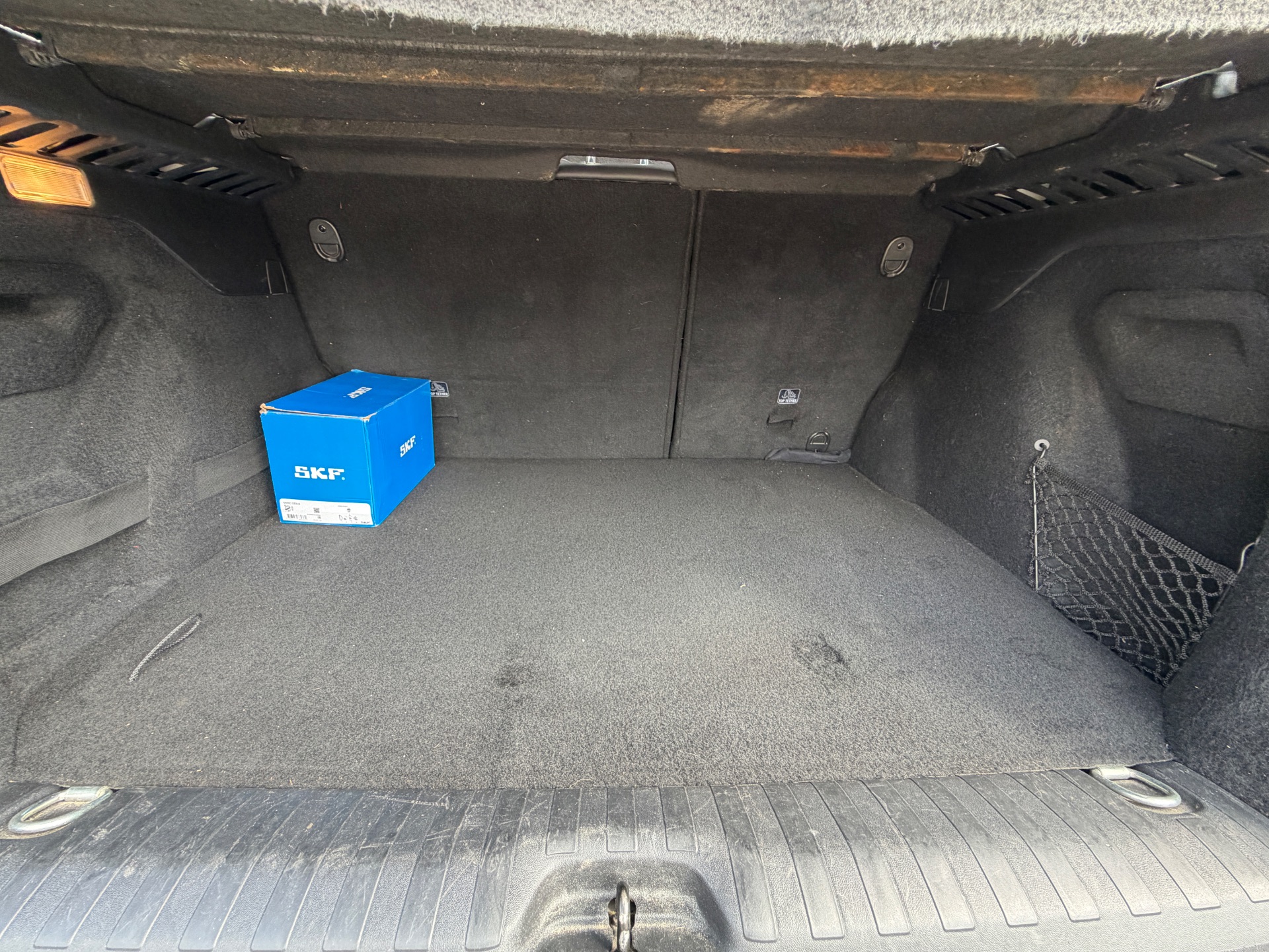 Peugeot 2008 1,6 BlueHdi Urvan cross