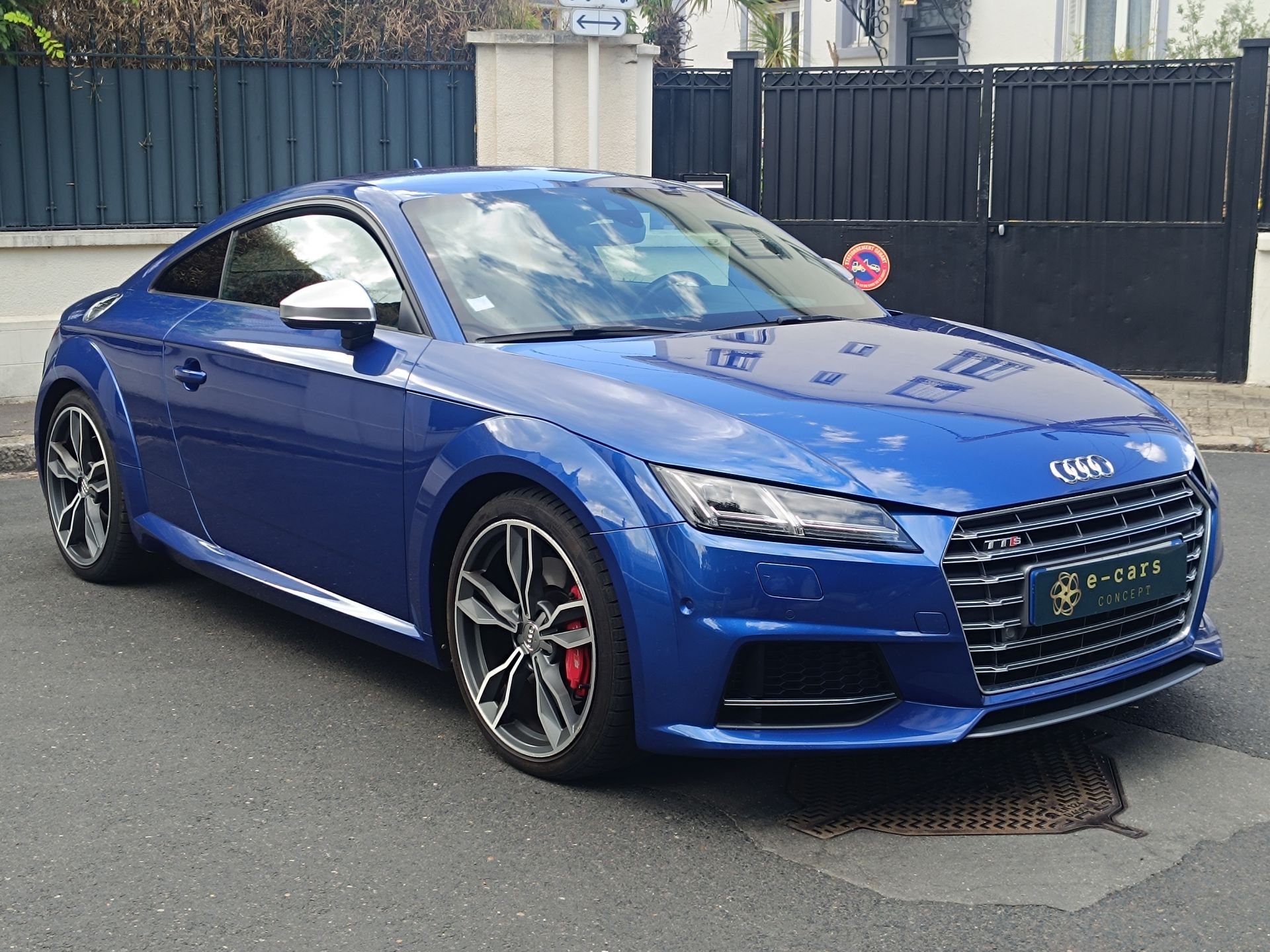 Audi TTS 2.0 TFSI 310ch Série S