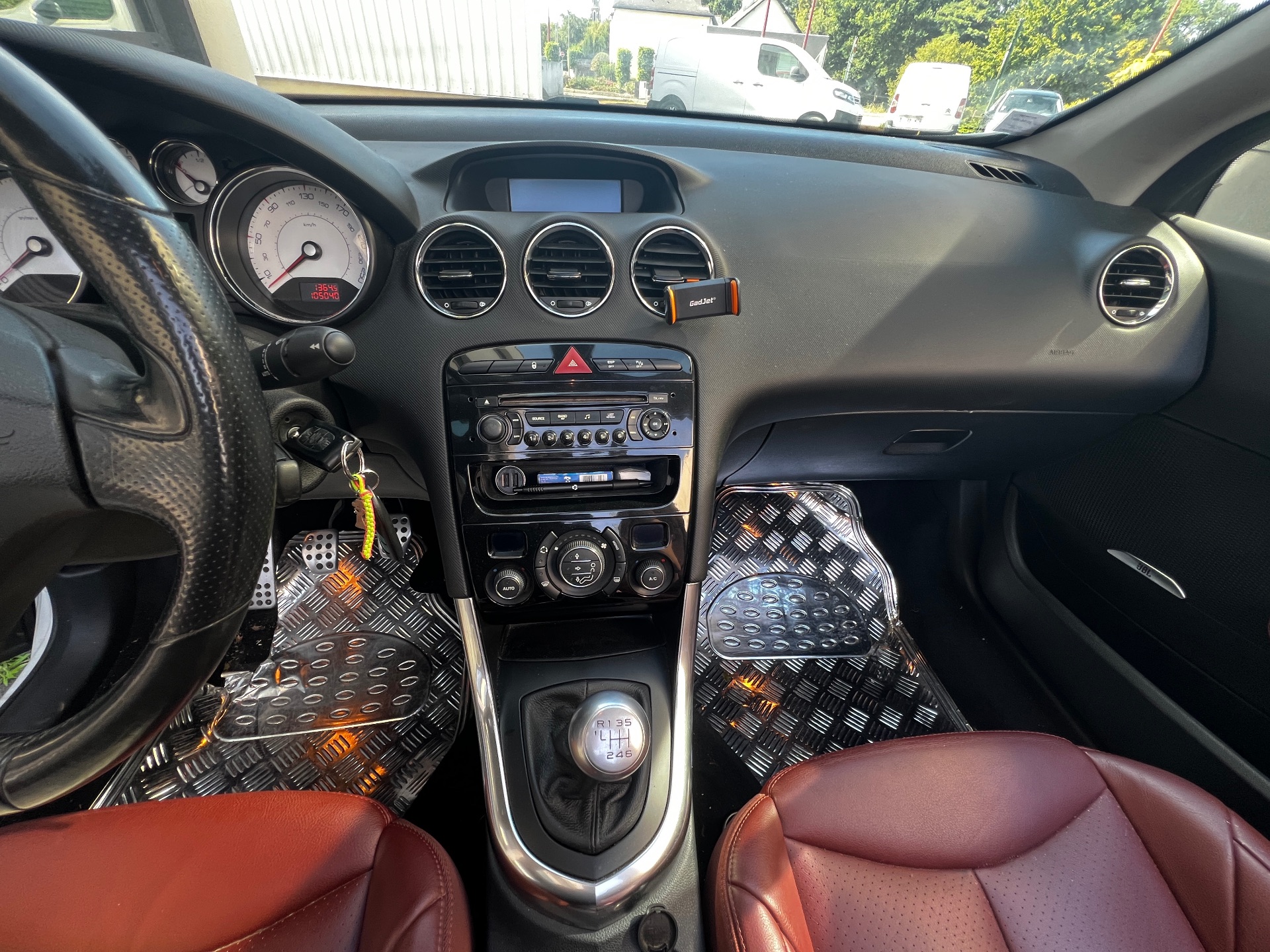 Peugeot 308 CC 2.0 HDI 140 ch Féline
