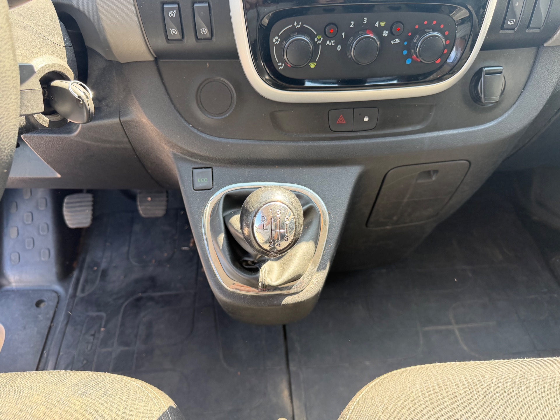 Renault Trafic 1,6 dci 145ch Grand Confort L2H1 145 ch
