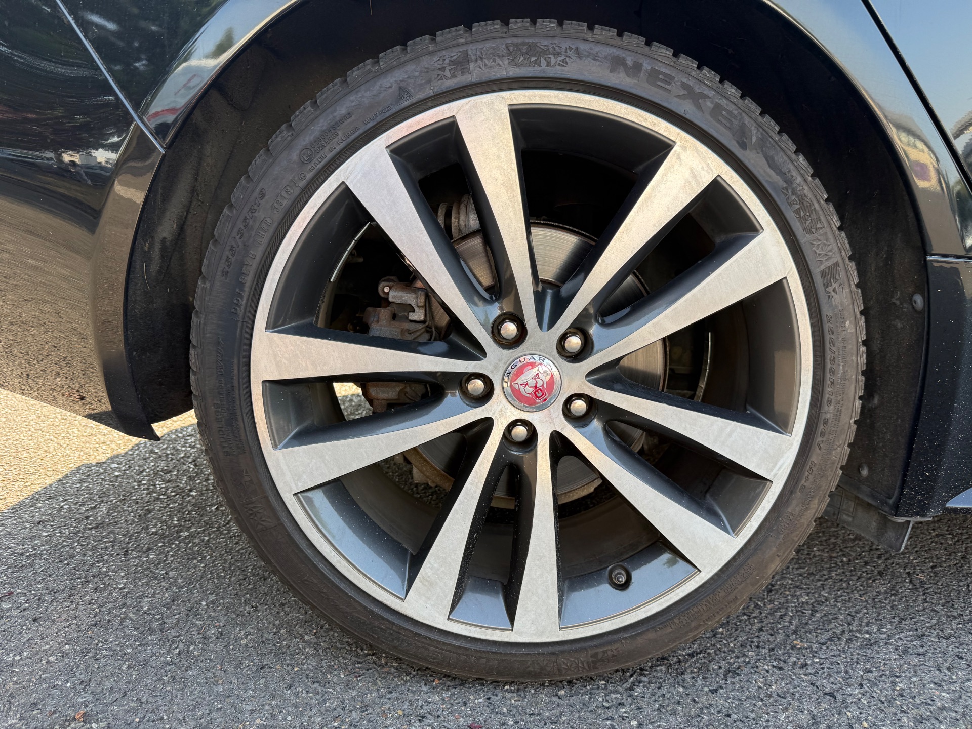 Jaguar XE 2.0 D 180ch 9.0 CV R-sport