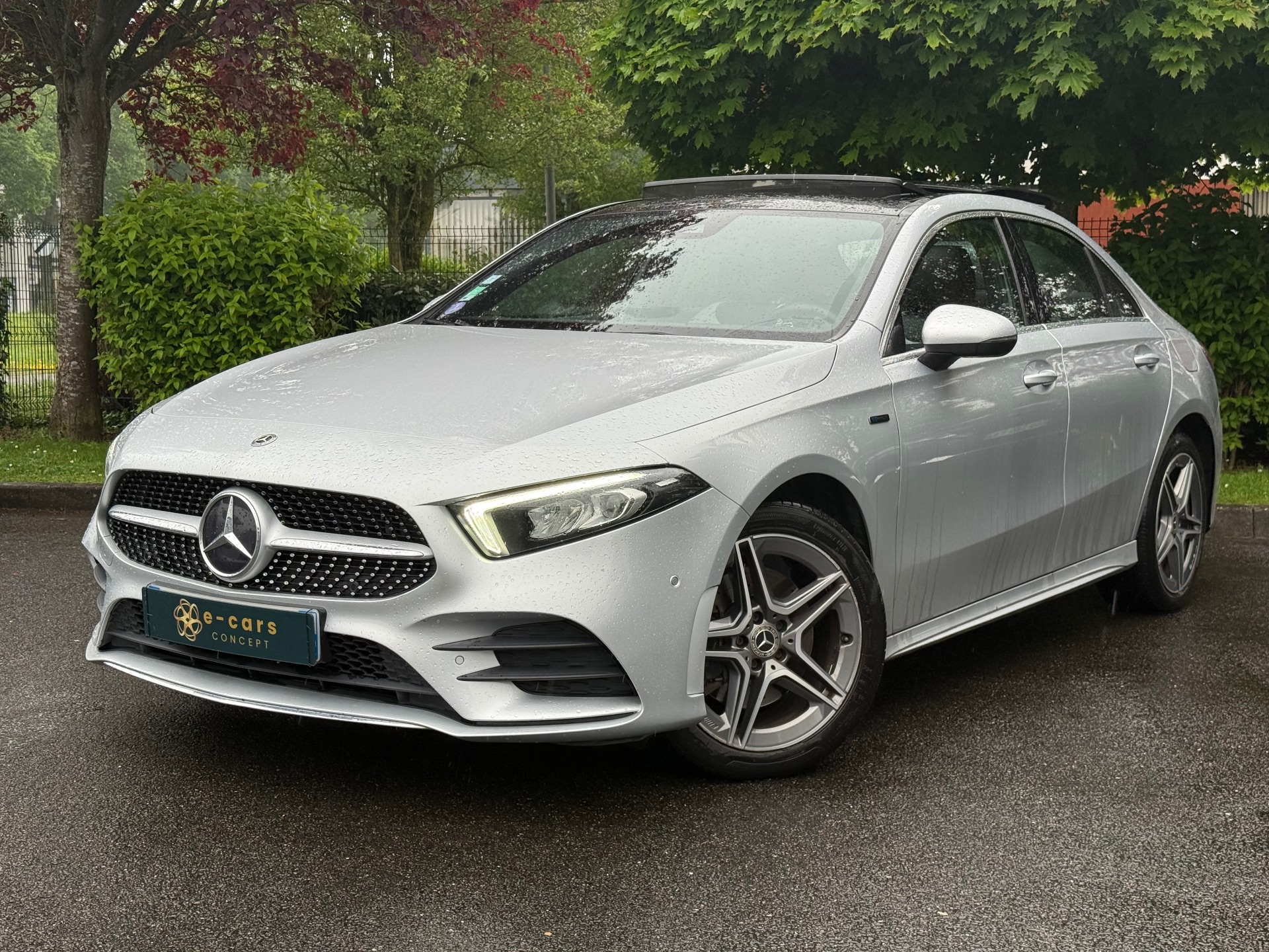 Mercedes-Benz Classe A Berline 250 e 8G-DCT 8.0CV AMG Line
