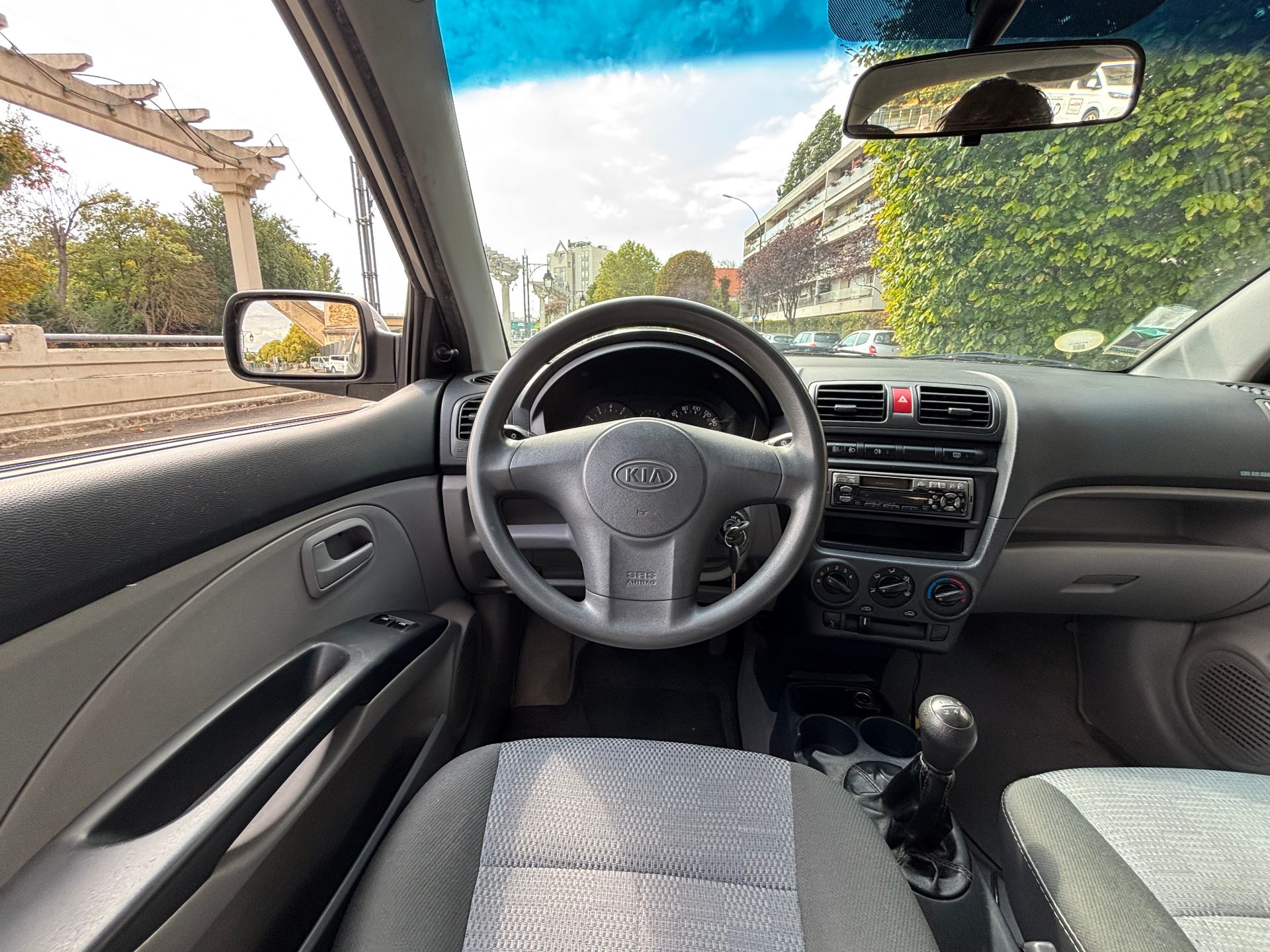 Kia Picanto 1.1l LX (SA) 1.1 12V 65 cv