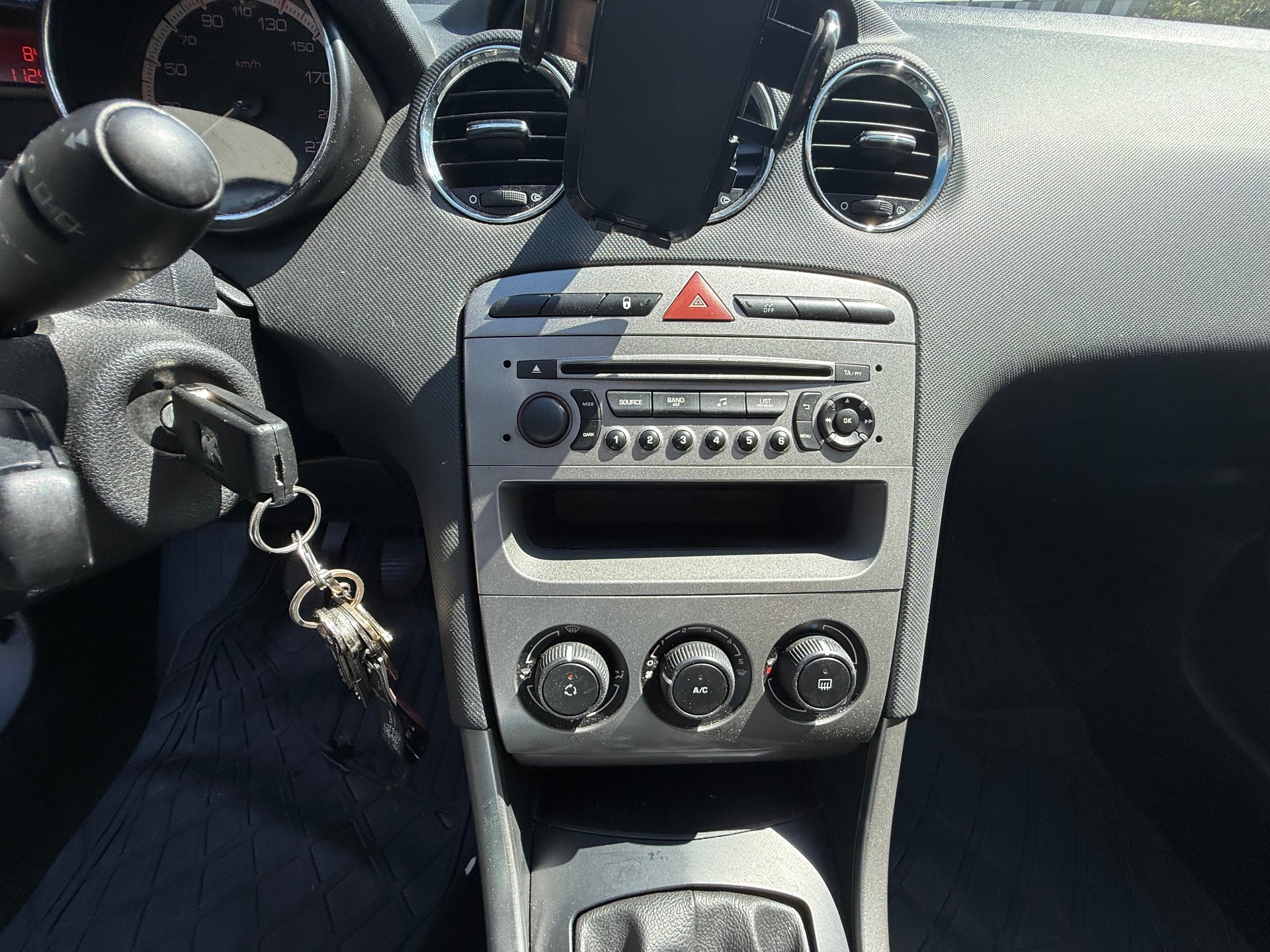 Peugeot 308 1.4 VTi 98ch