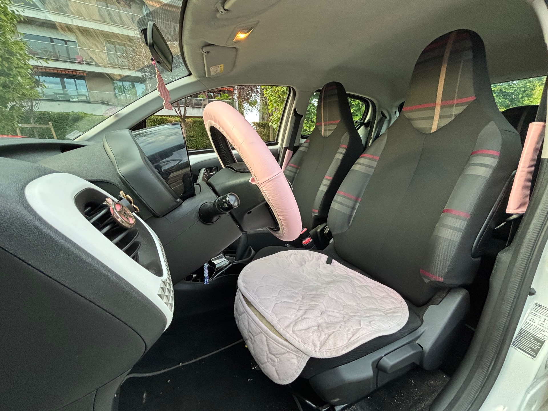 Peugeot 108 1.2 pure tech 82ch allure