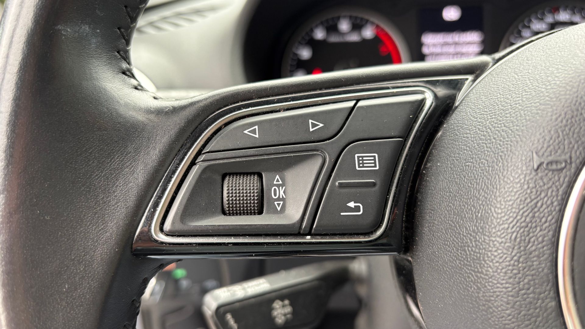Audi A3 2.0L TFSI 190ch S-LINE