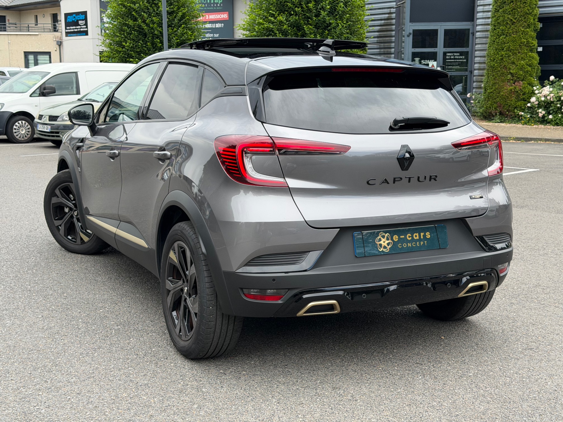 Renault Captur 1.6 i