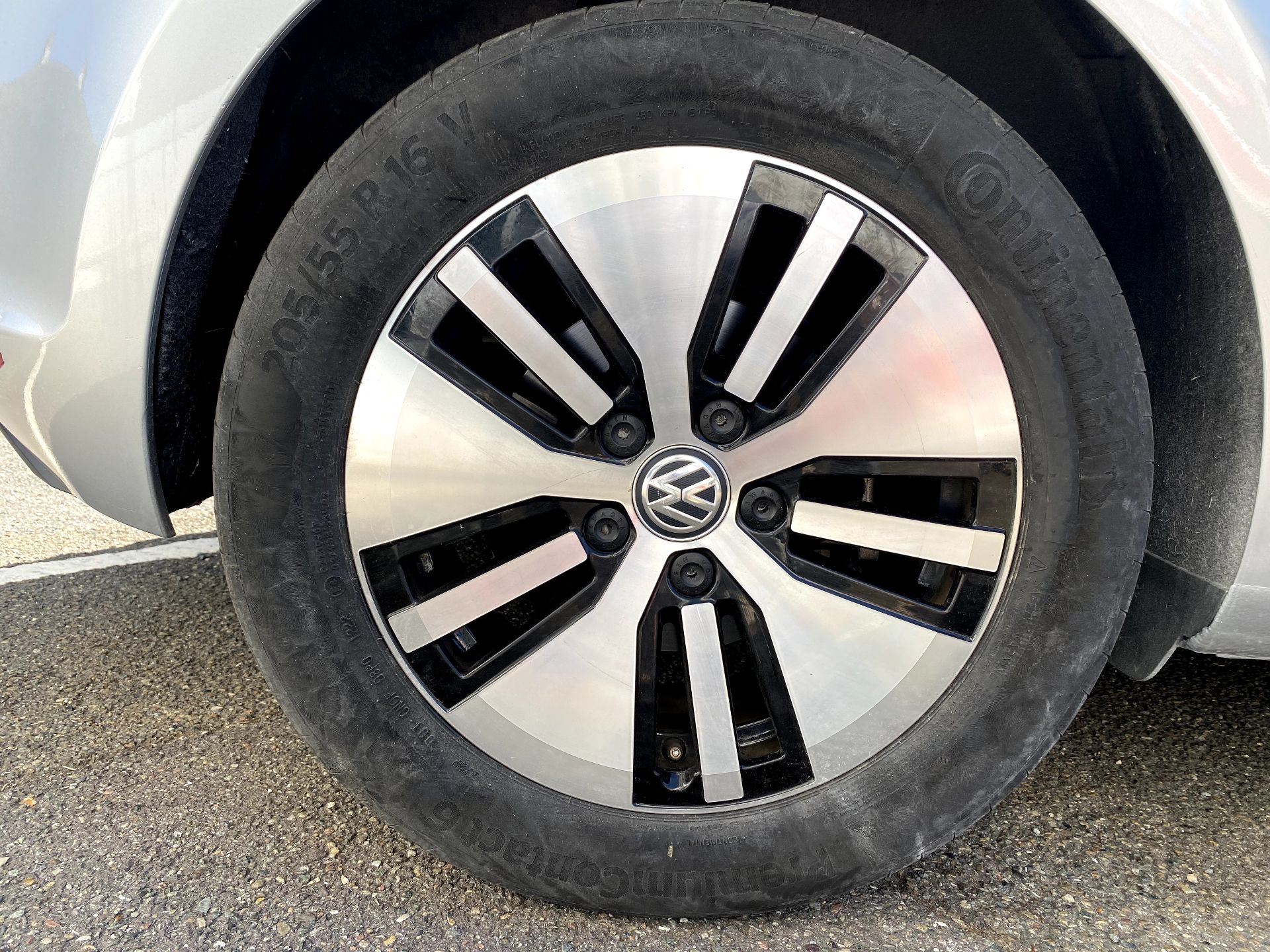 Volkswagen Golf 7 VII 116ch e-Golf