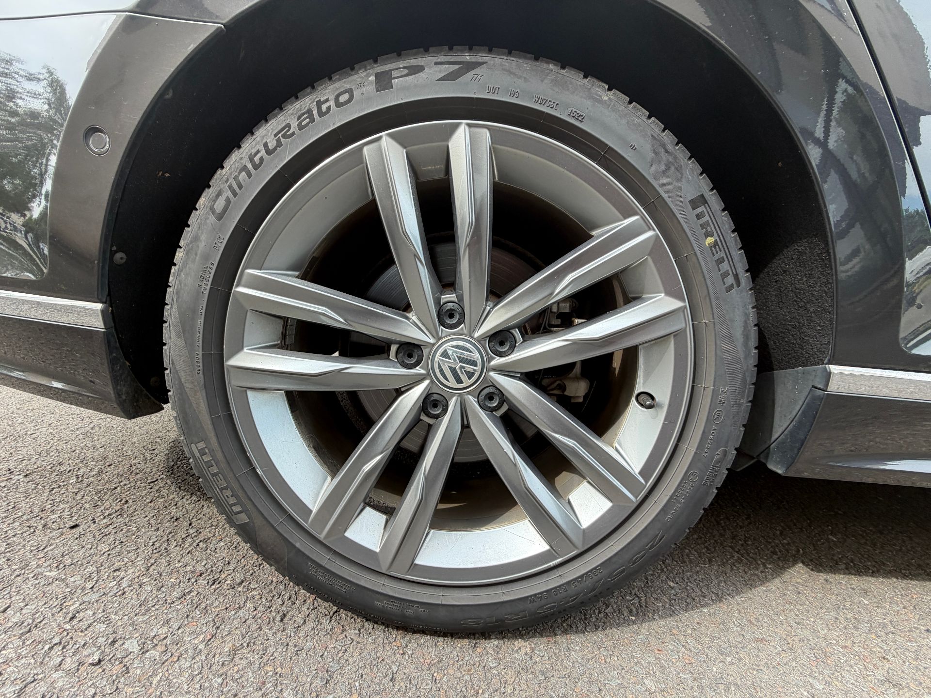 Volkswagen Passat 150 Ch « R-Line » – 16480€