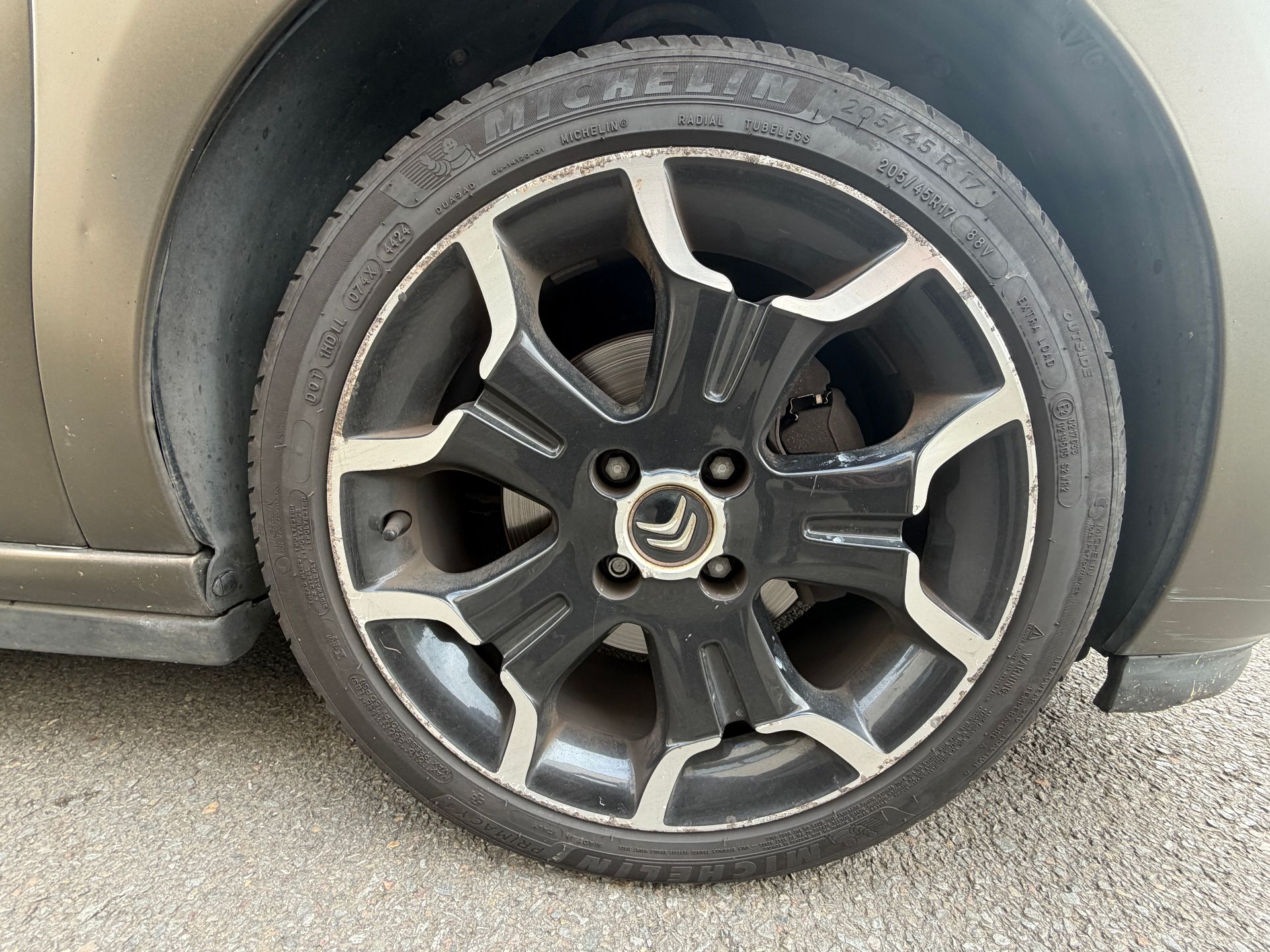 Citroen DS3 “Just mat” – 6 990 €
