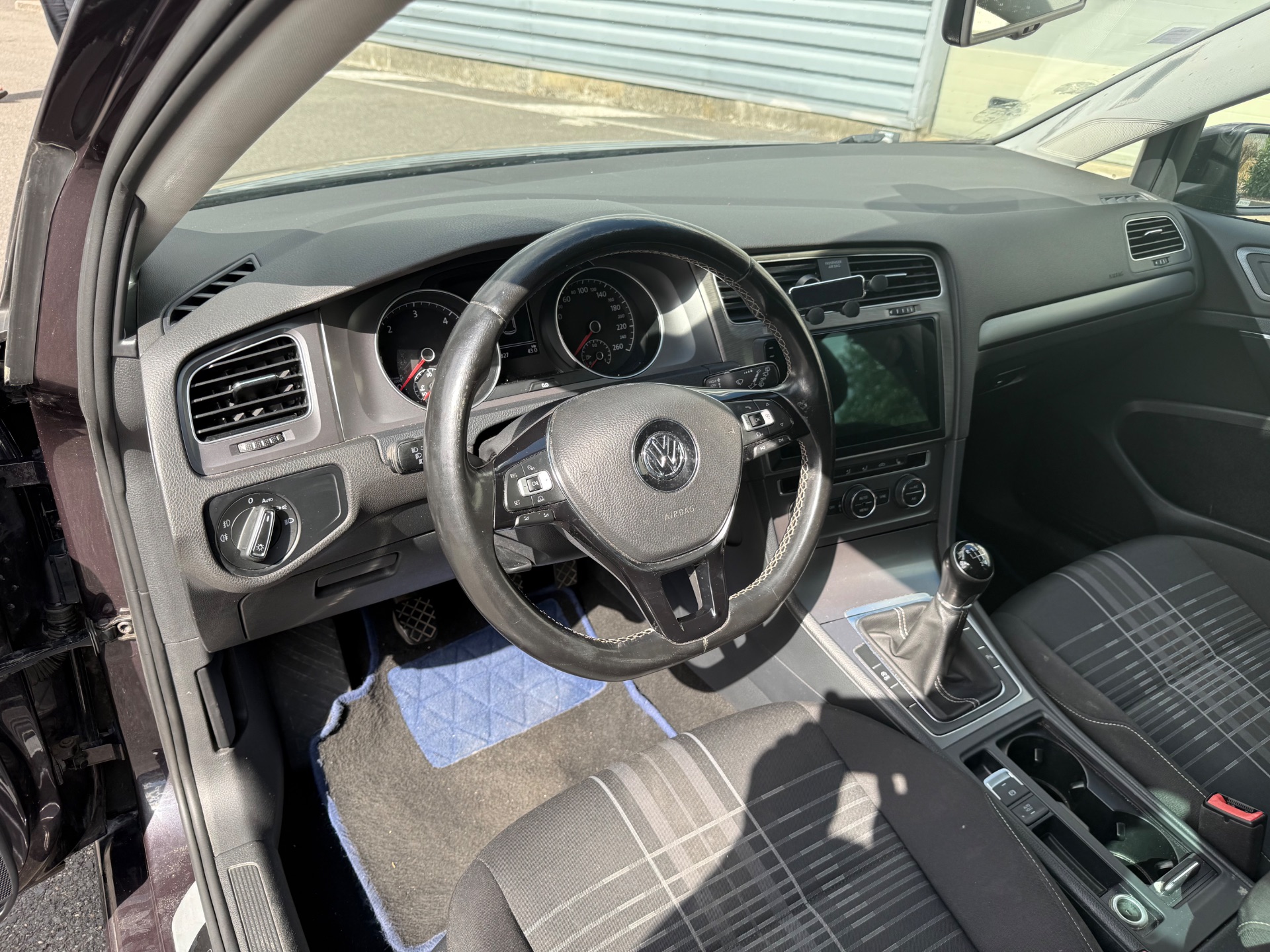 Volkswagen Golf 1.6 TDI 110ch BlueMotion Technology FAP 5.0cv 110ch Lounge
