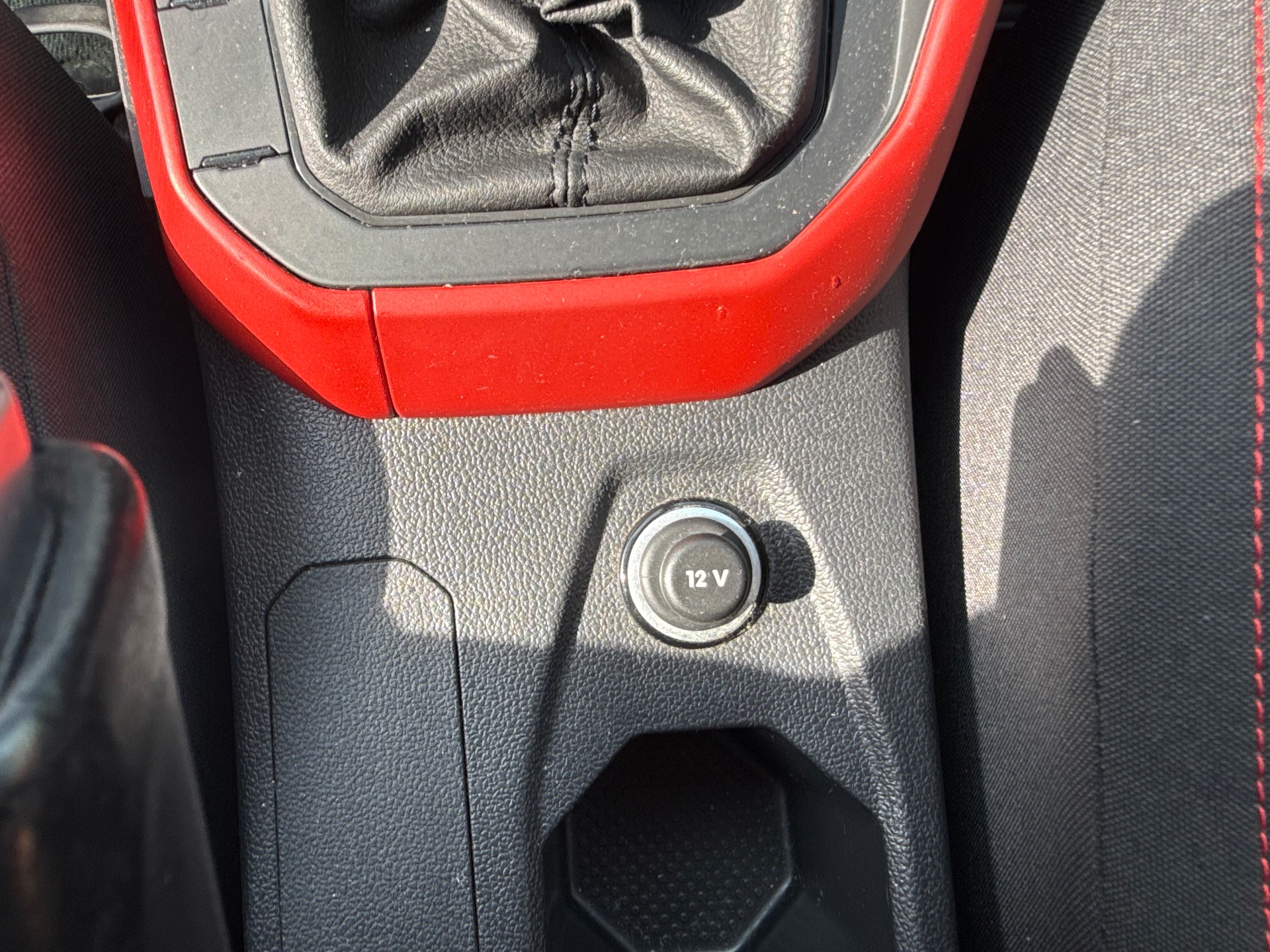Volkswagen Polo 1.0L TSI Connect