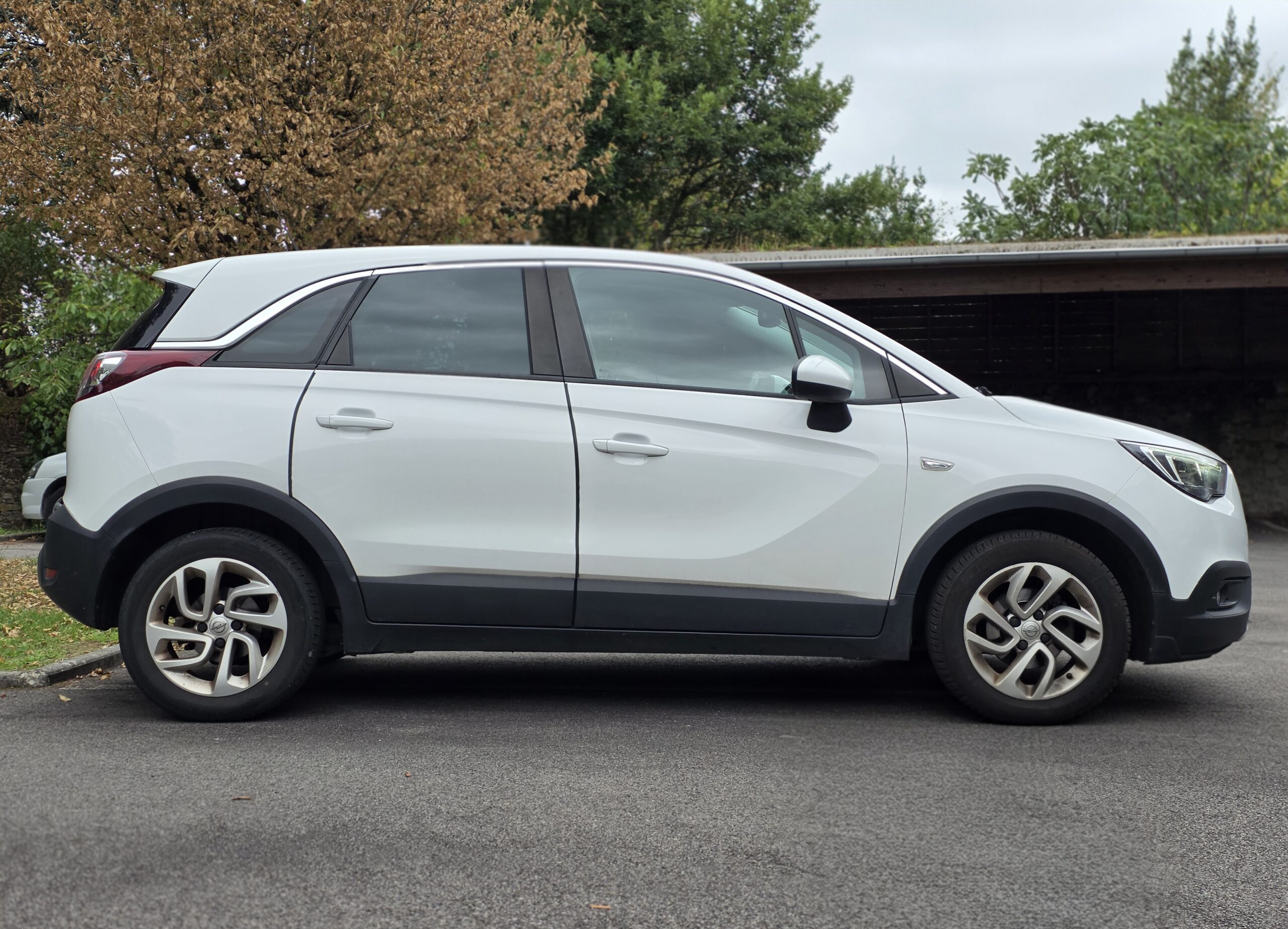 OPEL CROSSLAND X – 1.5 BlueHDI 102ch BVM6 ÉLÉGANCE