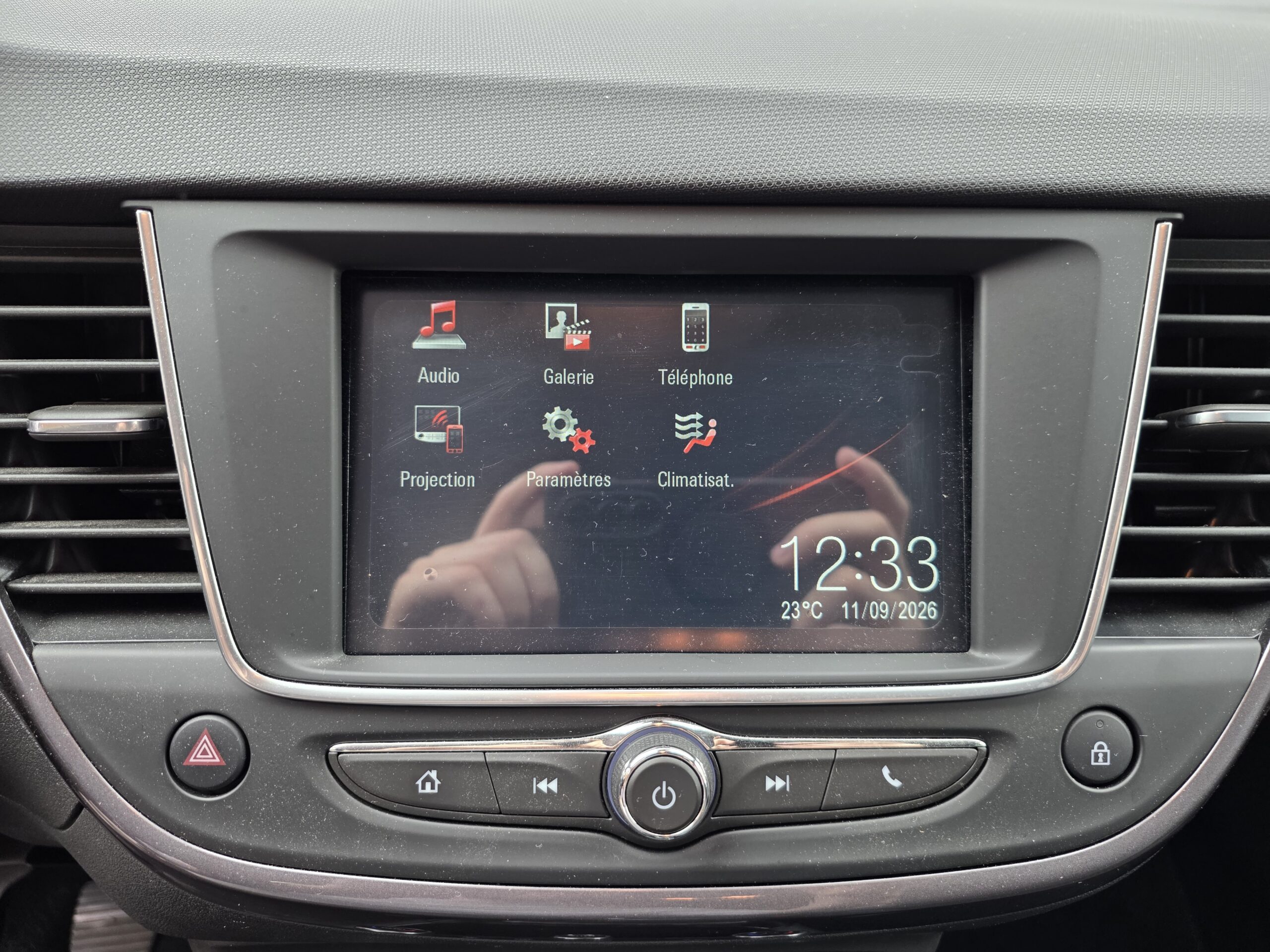 OPEL CROSSLAND X – 1.5 BlueHDI 102ch BVM6 ÉLÉGANCE