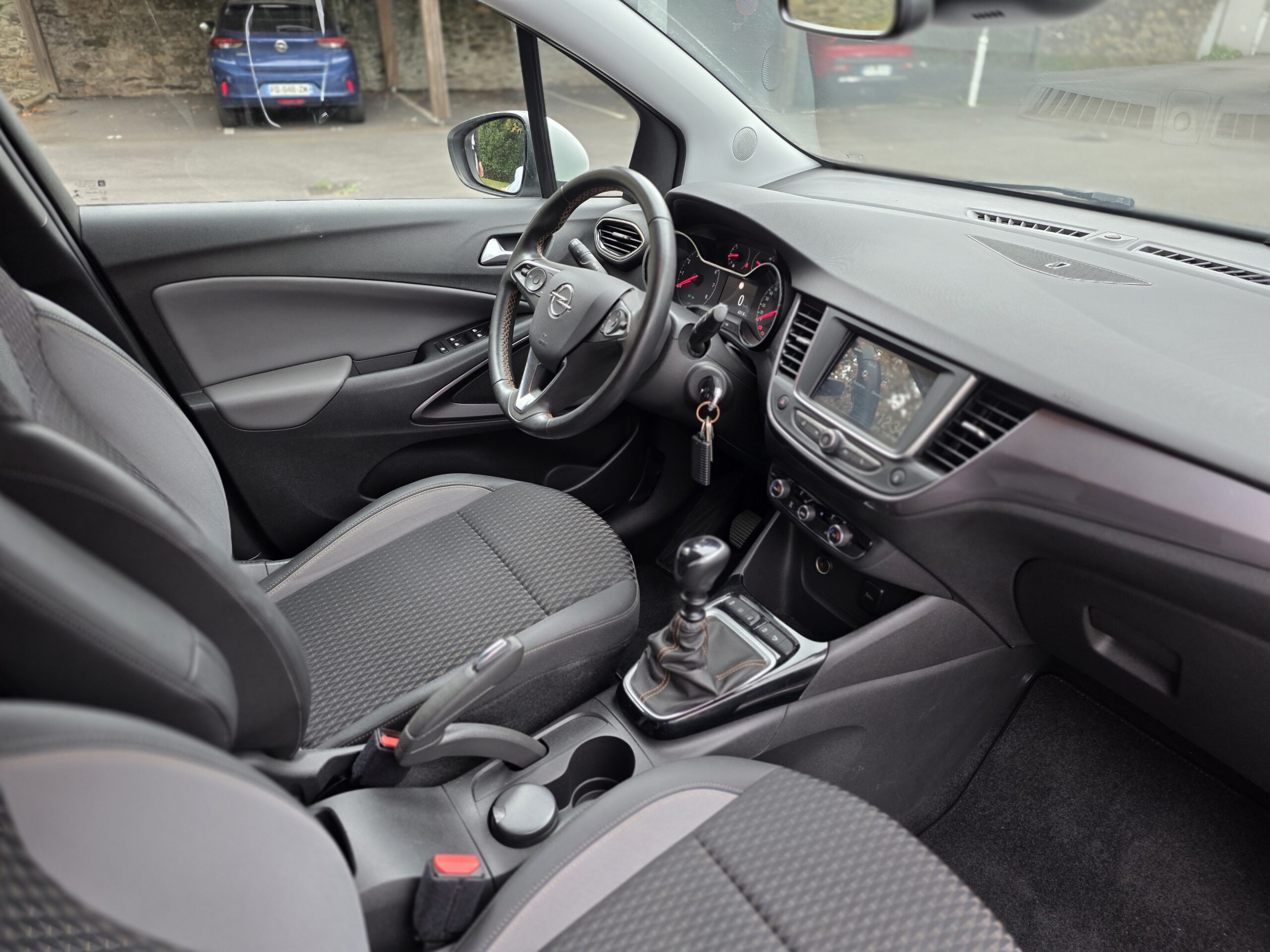 OPEL CROSSLAND X – 1.5 BlueHDI 102ch BVM6 ÉLÉGANCE