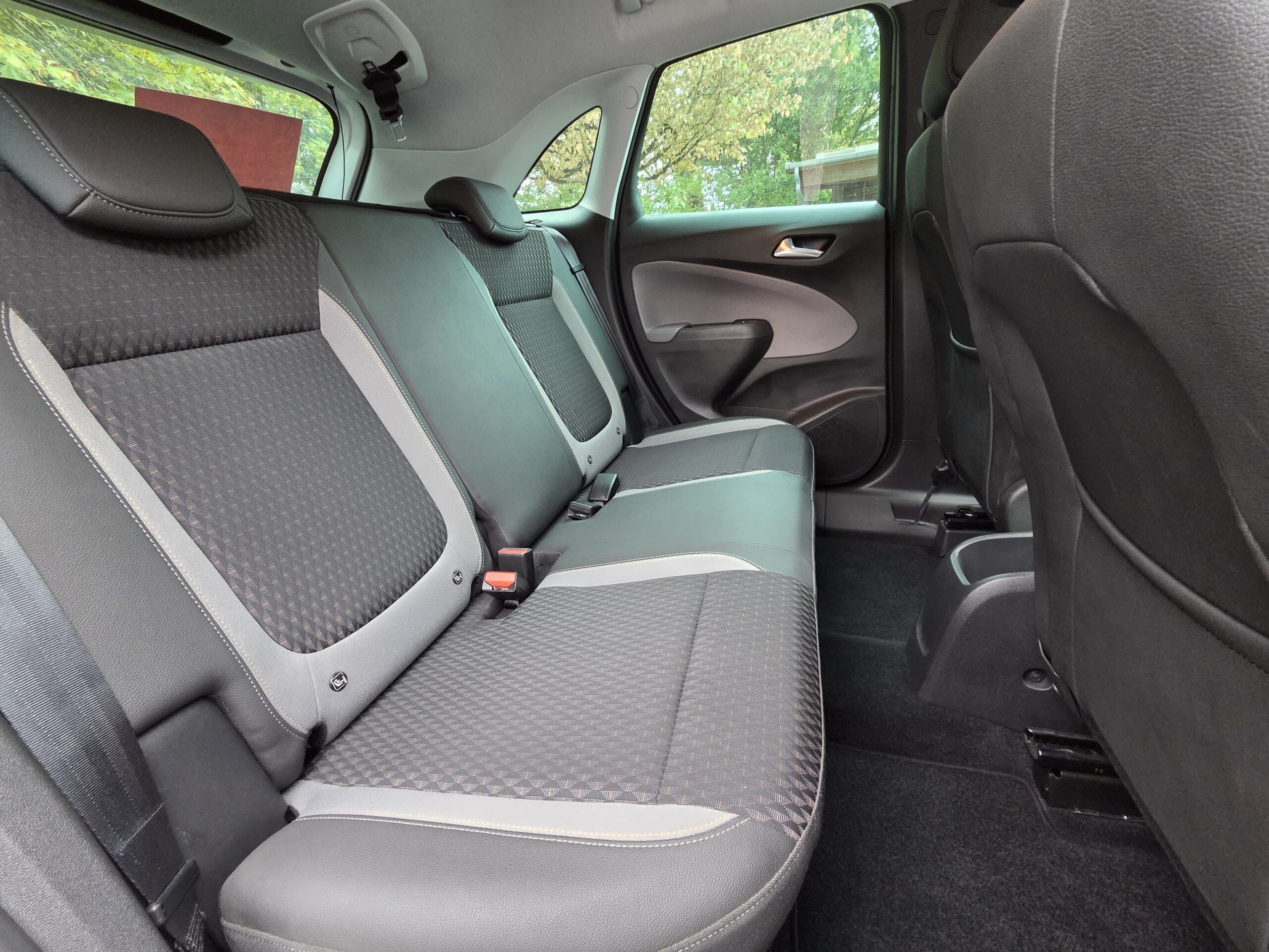 OPEL CROSSLAND X – 1.5 BlueHDI 102ch BVM6 ÉLÉGANCE