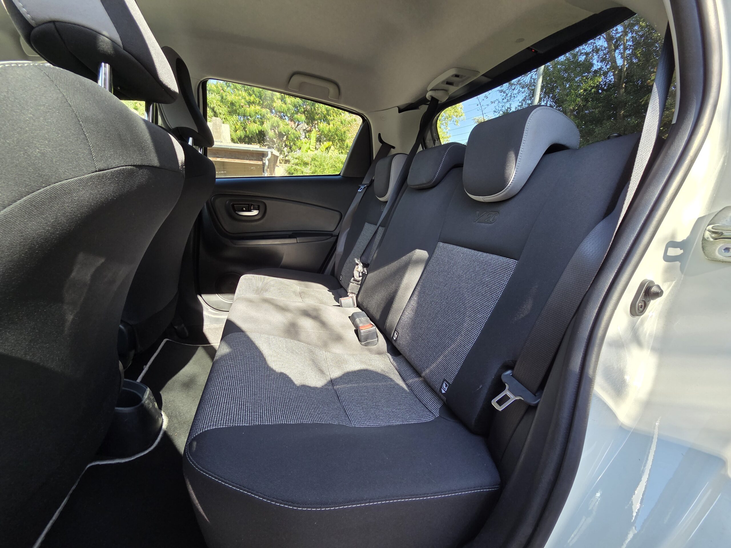 TOYOTA YARIS Y20 – 1.0 VVT-i 72ch