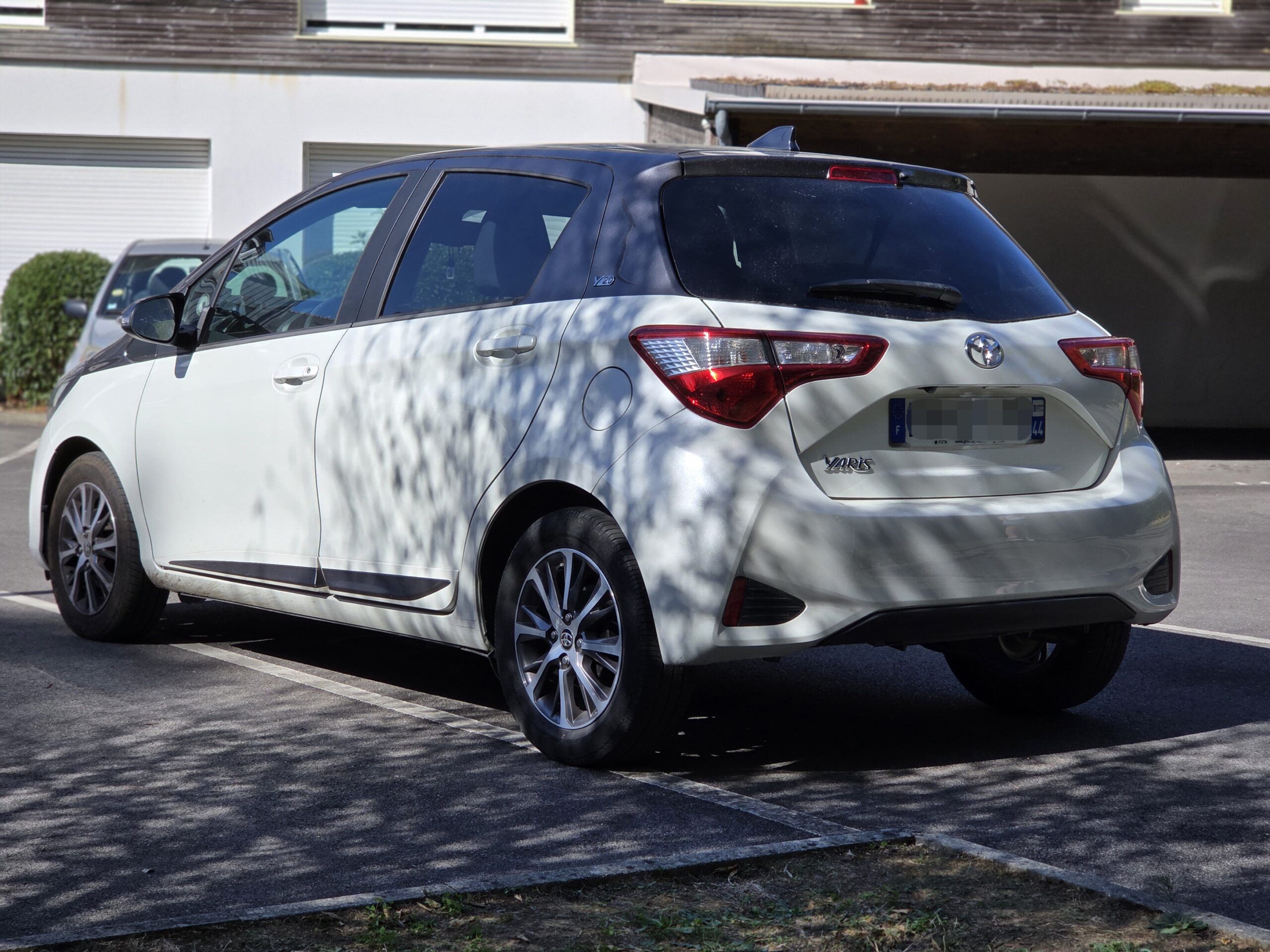 TOYOTA YARIS Y20 – 1.0 VVT-i 72ch
