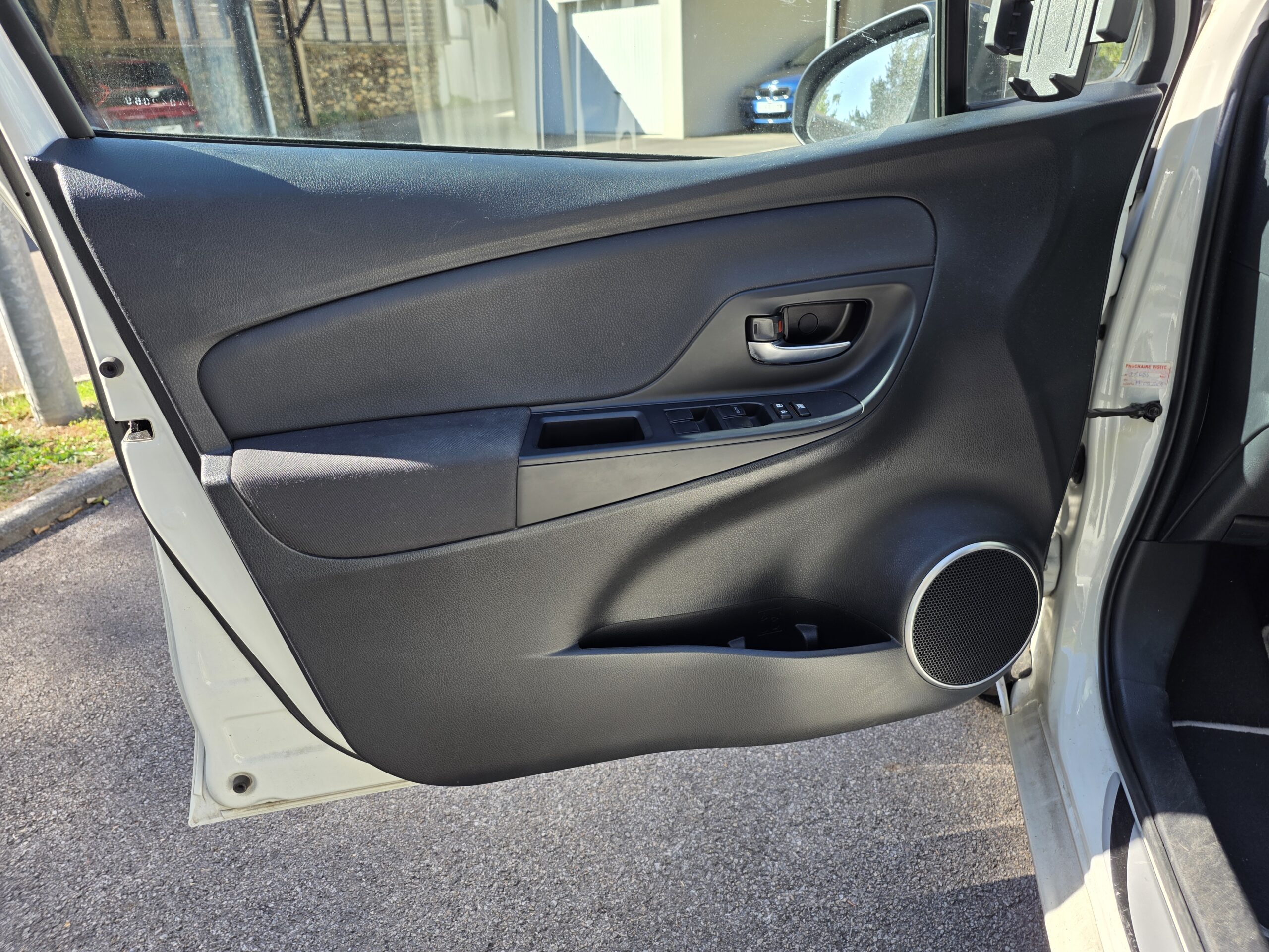 TOYOTA YARIS Y20 – 1.0 VVT-i 72ch