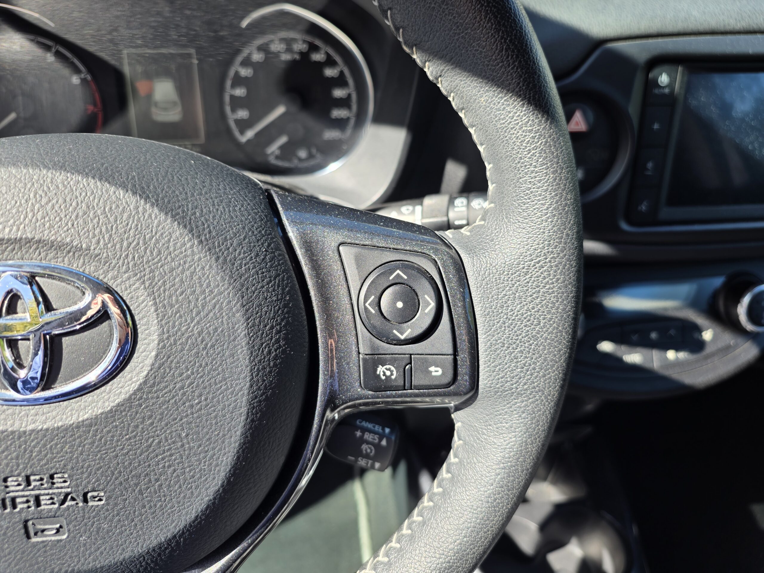 TOYOTA YARIS Y20 – 1.0 VVT-i 72ch