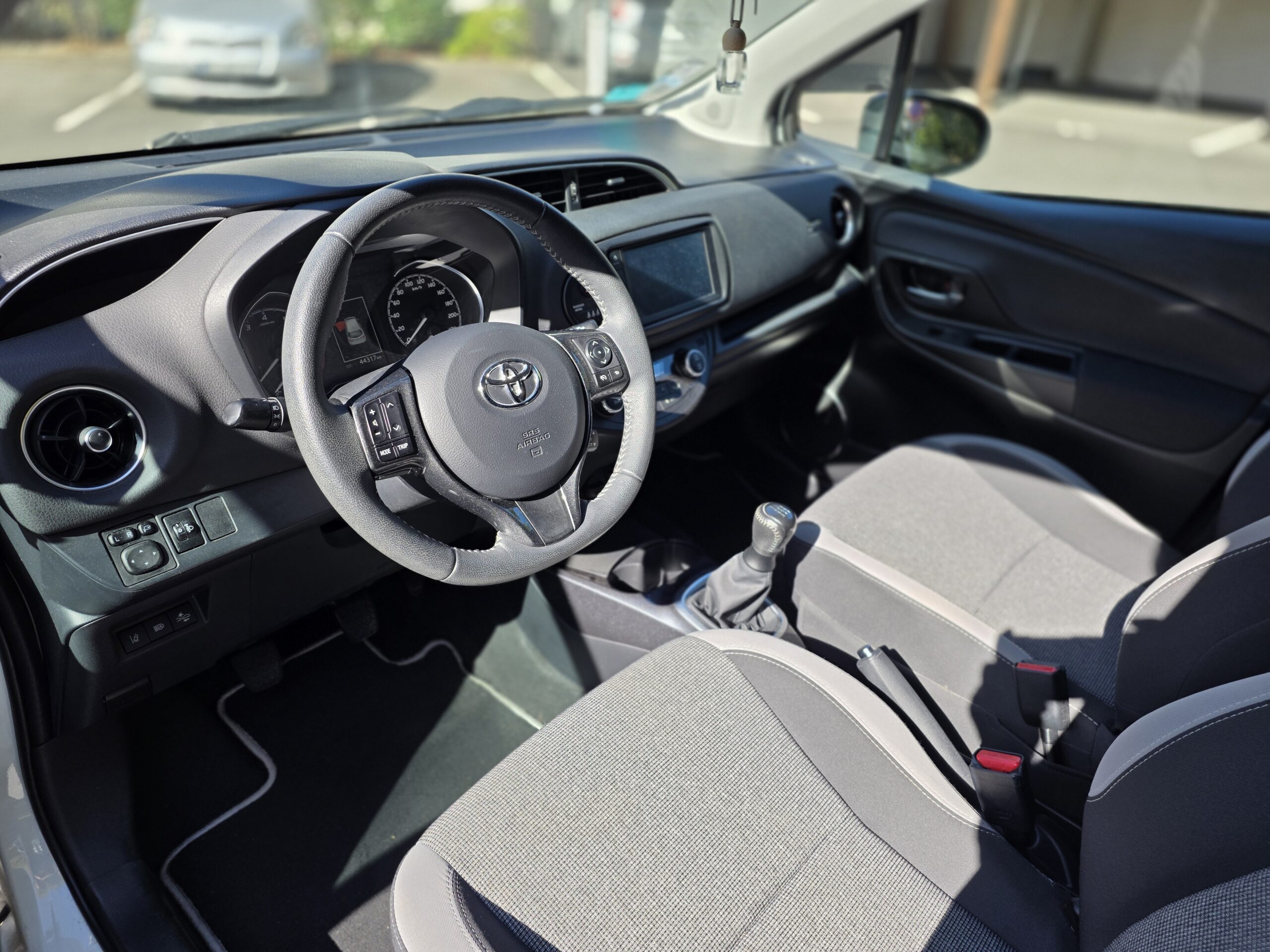TOYOTA YARIS Y20 – 1.0 VVT-i 72ch