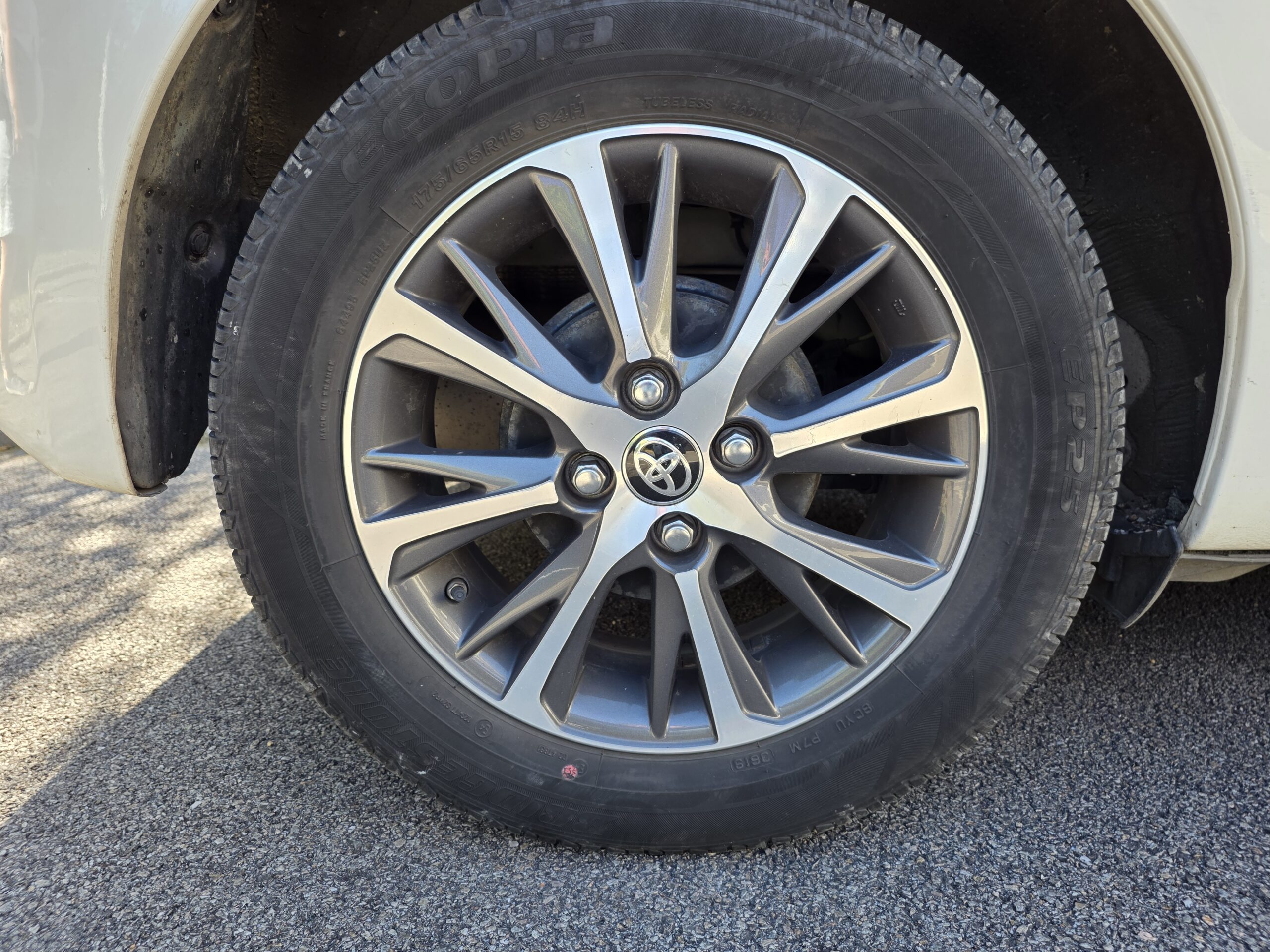 TOYOTA YARIS Y20 – 1.0 VVT-i 72ch