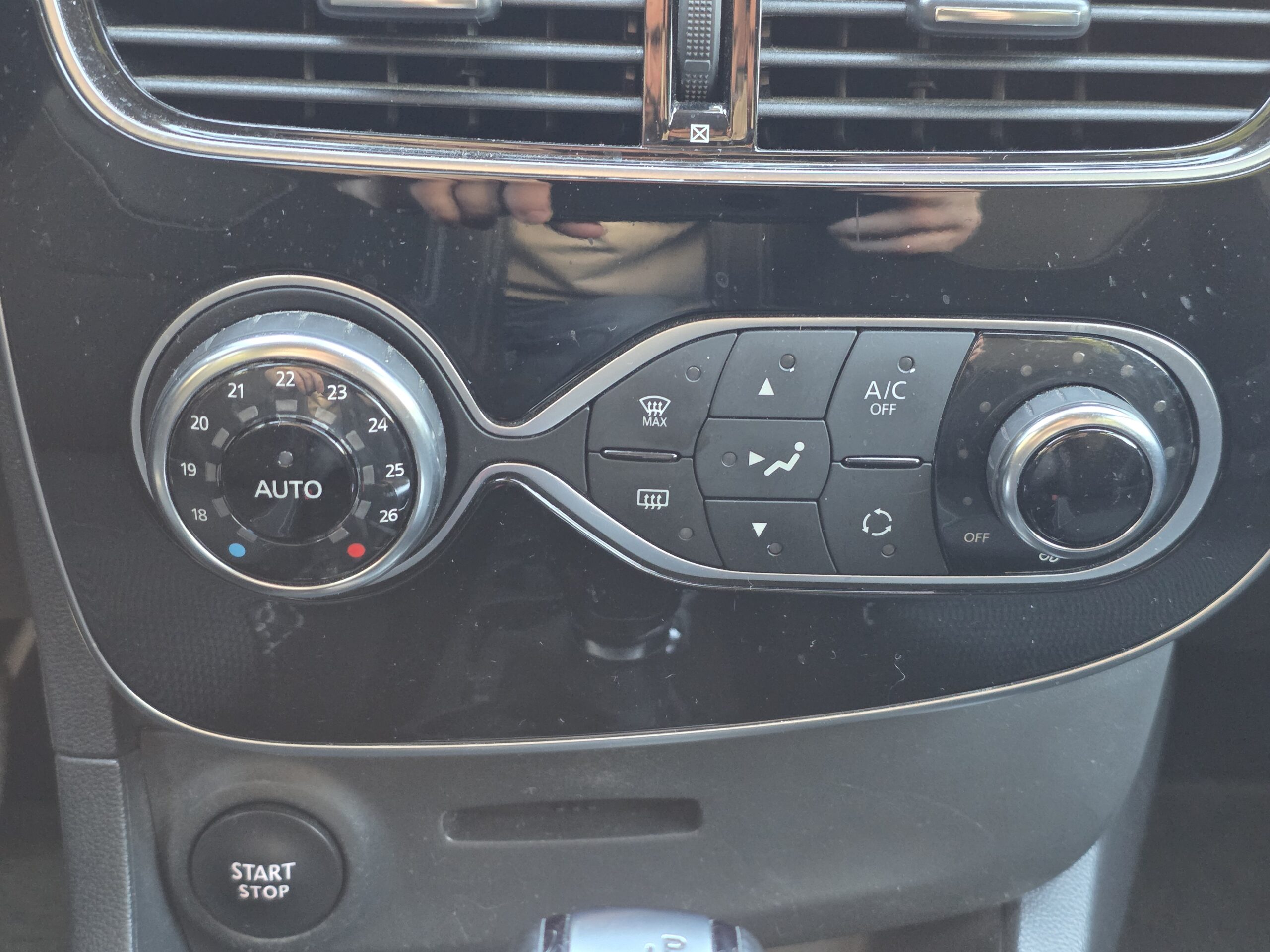 RENAULT CLIO IV Boîte auto – 1.5 dCi Energy dCi 90ch Business