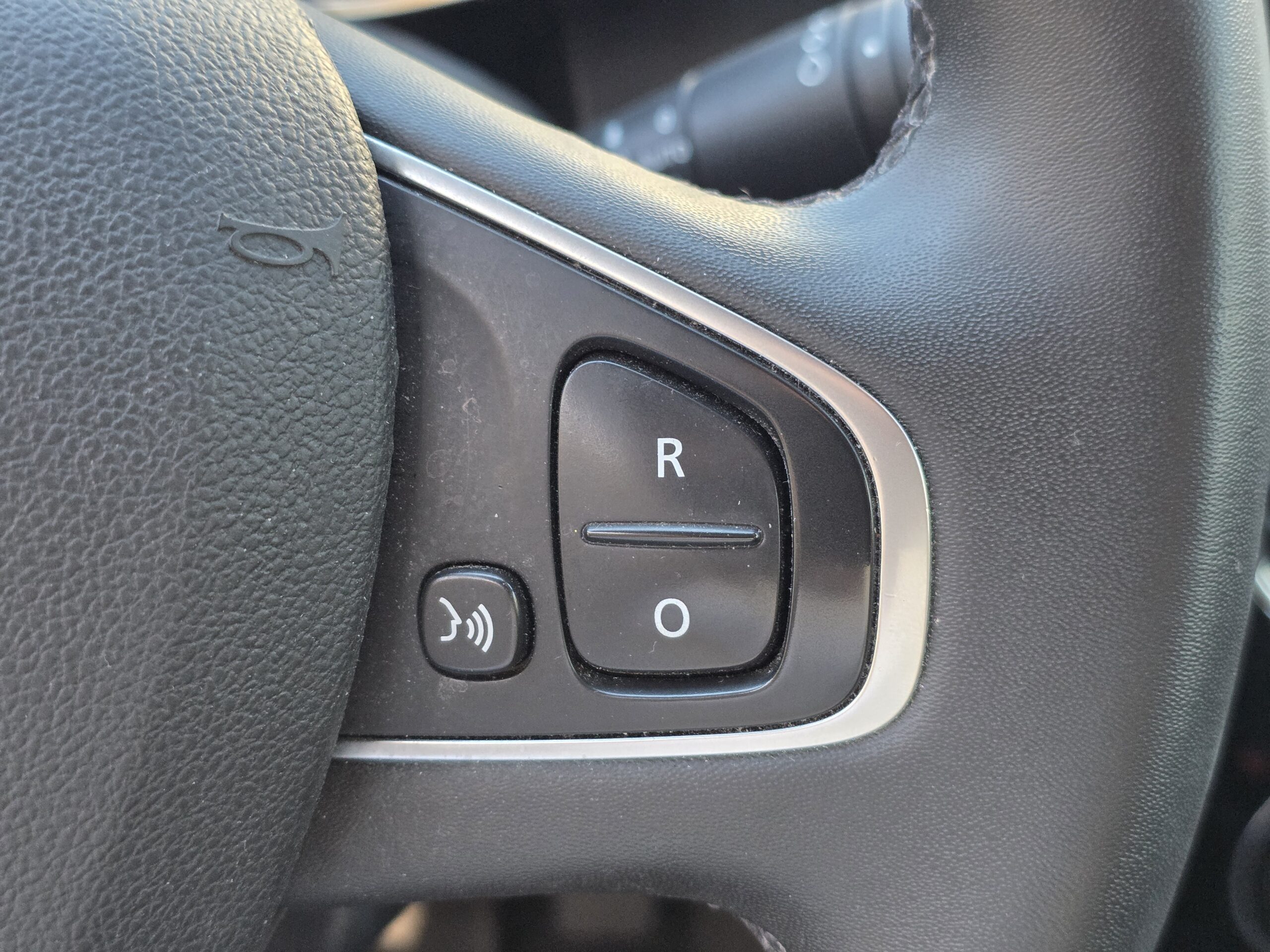 RENAULT CLIO IV Boîte auto – 1.5 dCi Energy dCi 90ch Business