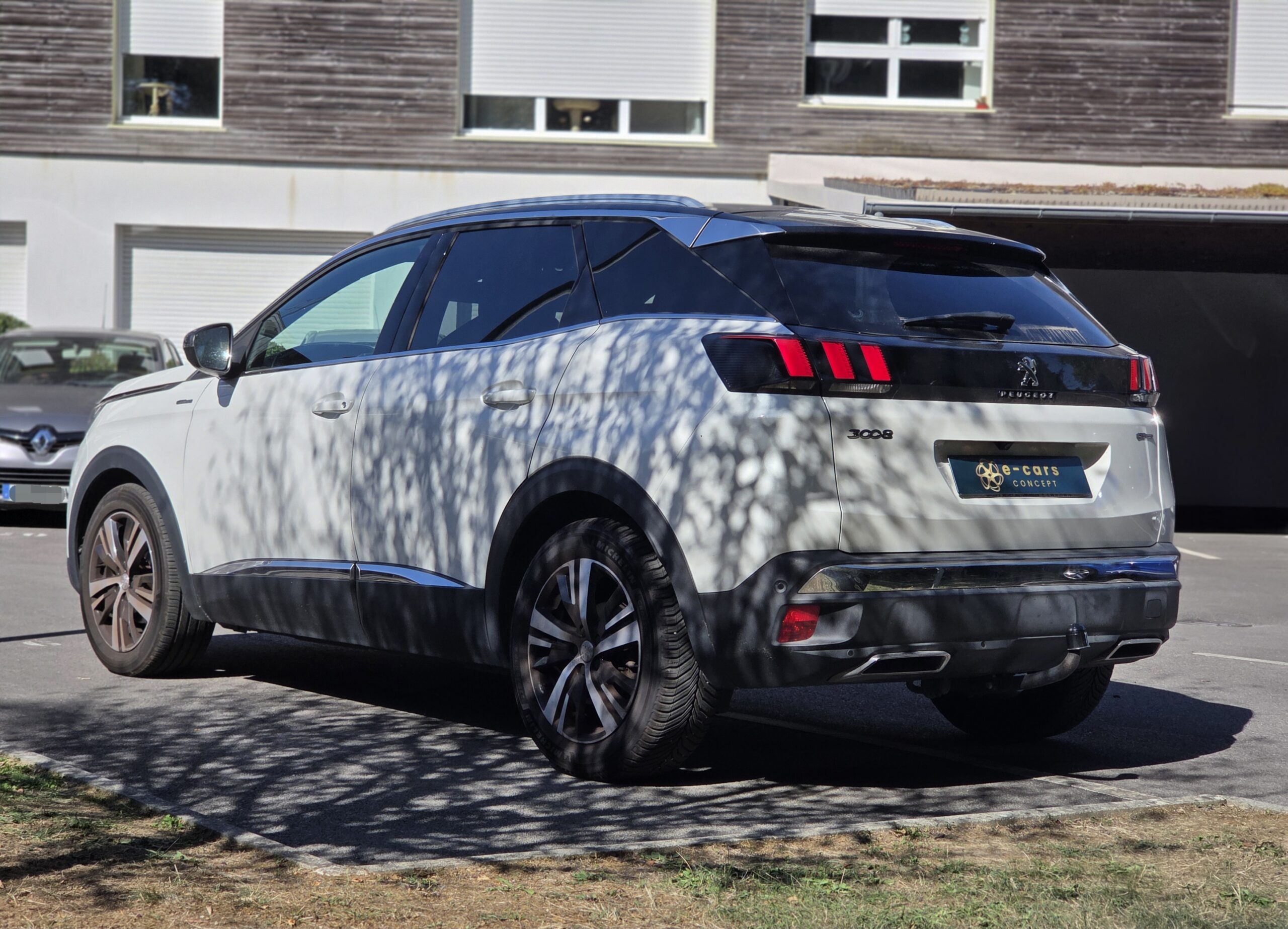 PEUGEOT 3008 – 1.2 PureTech 130ch BVM6 Finition GT LINE