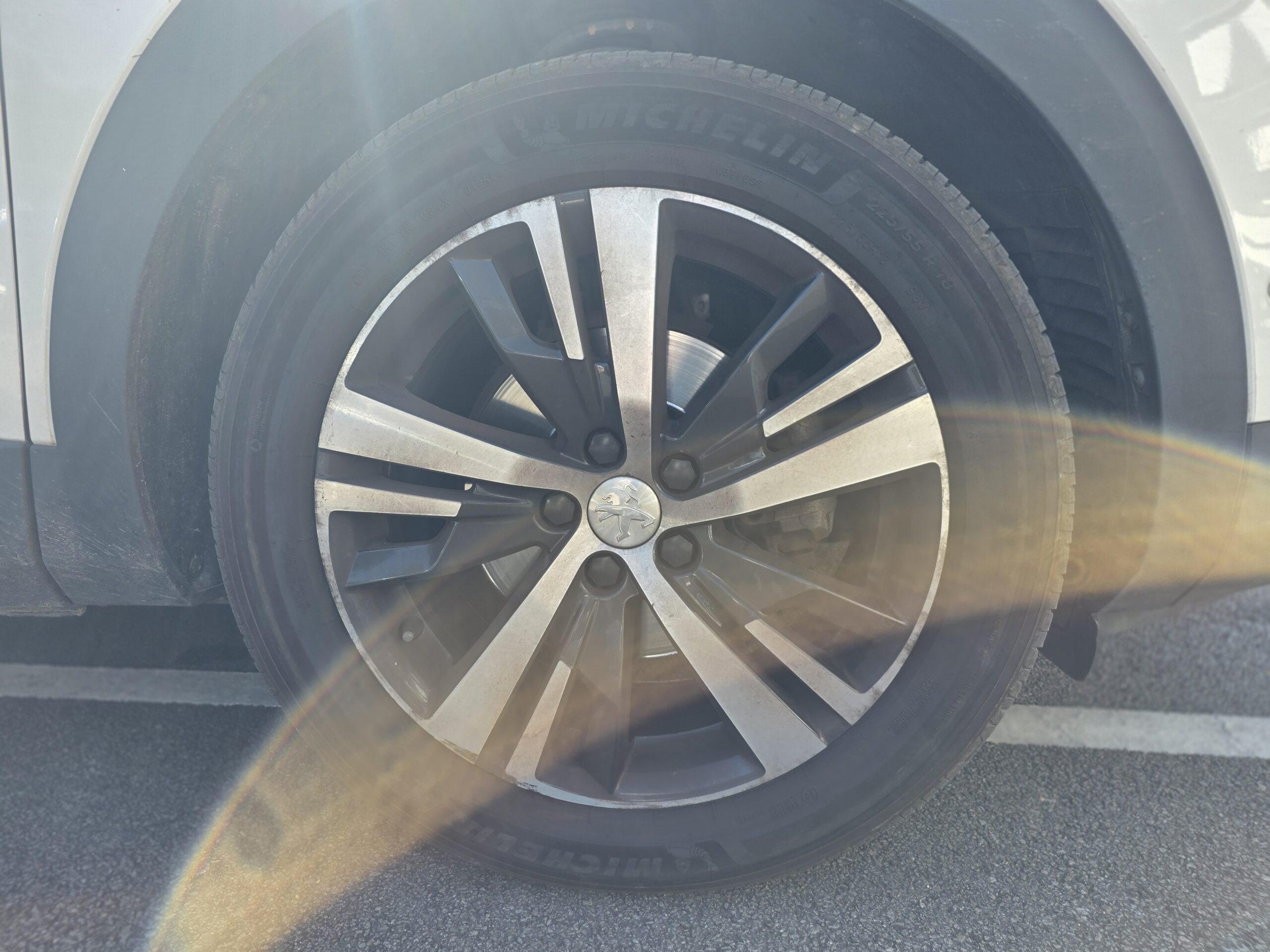 PEUGEOT 3008 – 1.2 PureTech 130ch BVM6 Finition GT LINE