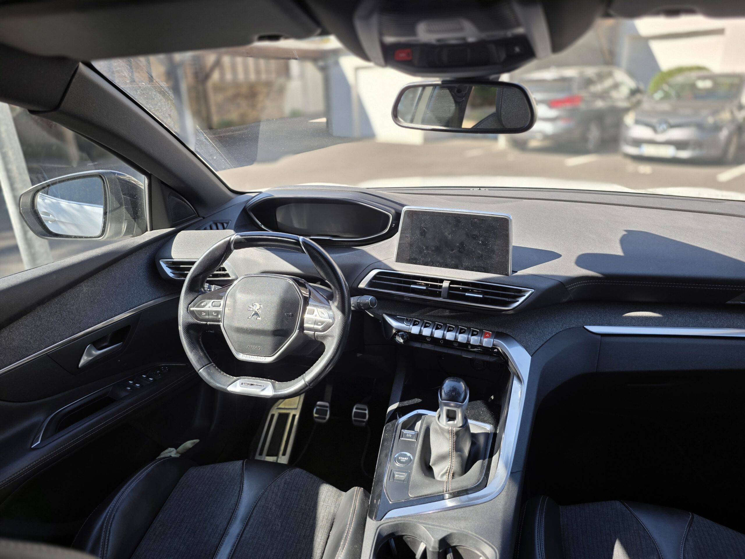 PEUGEOT 3008 – 1.2 PureTech 130ch BVM6 Finition GT LINE
