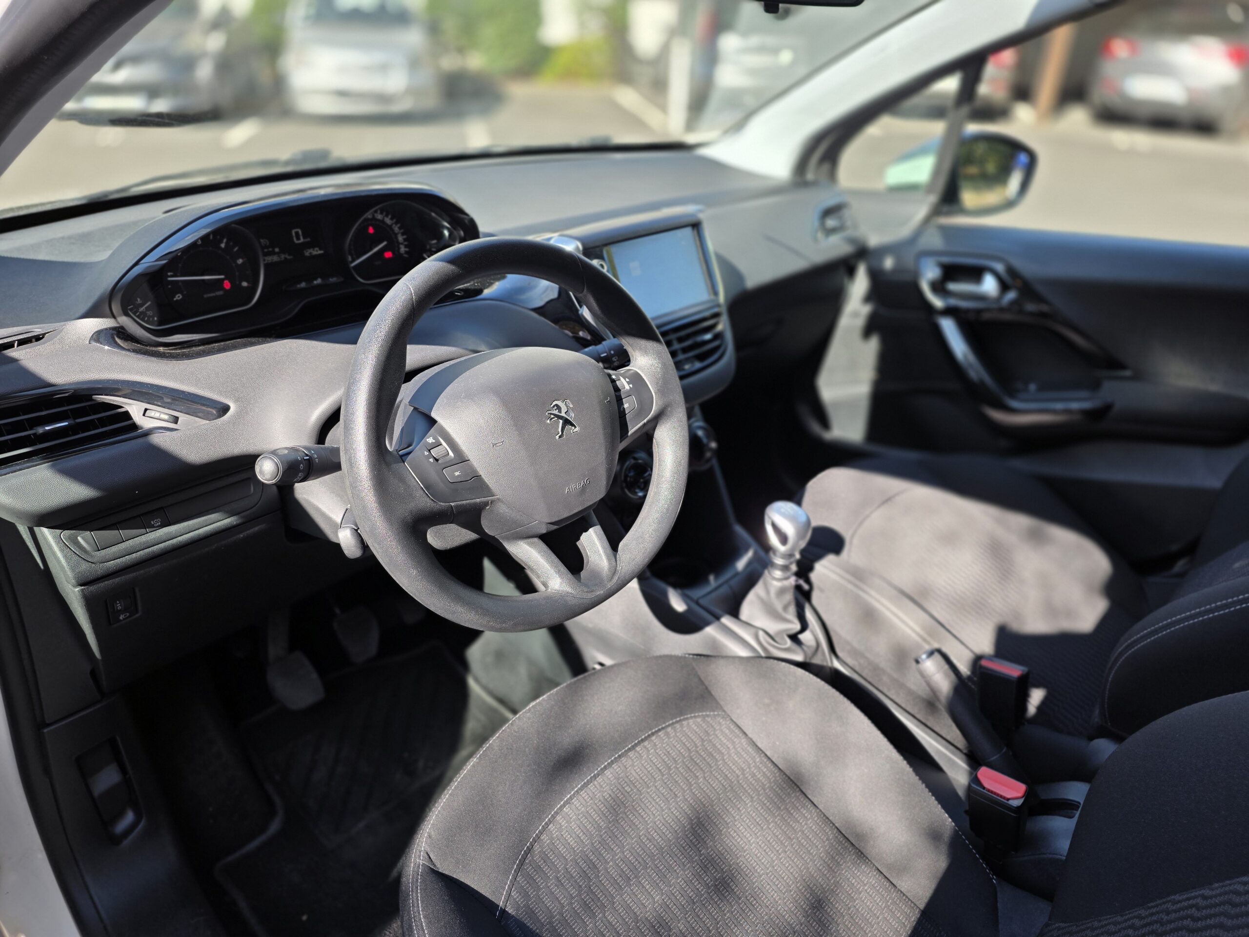 PEUGEOT 208 – 1.5 BlueHDi 100ch BVM6 Finition ACTIVE