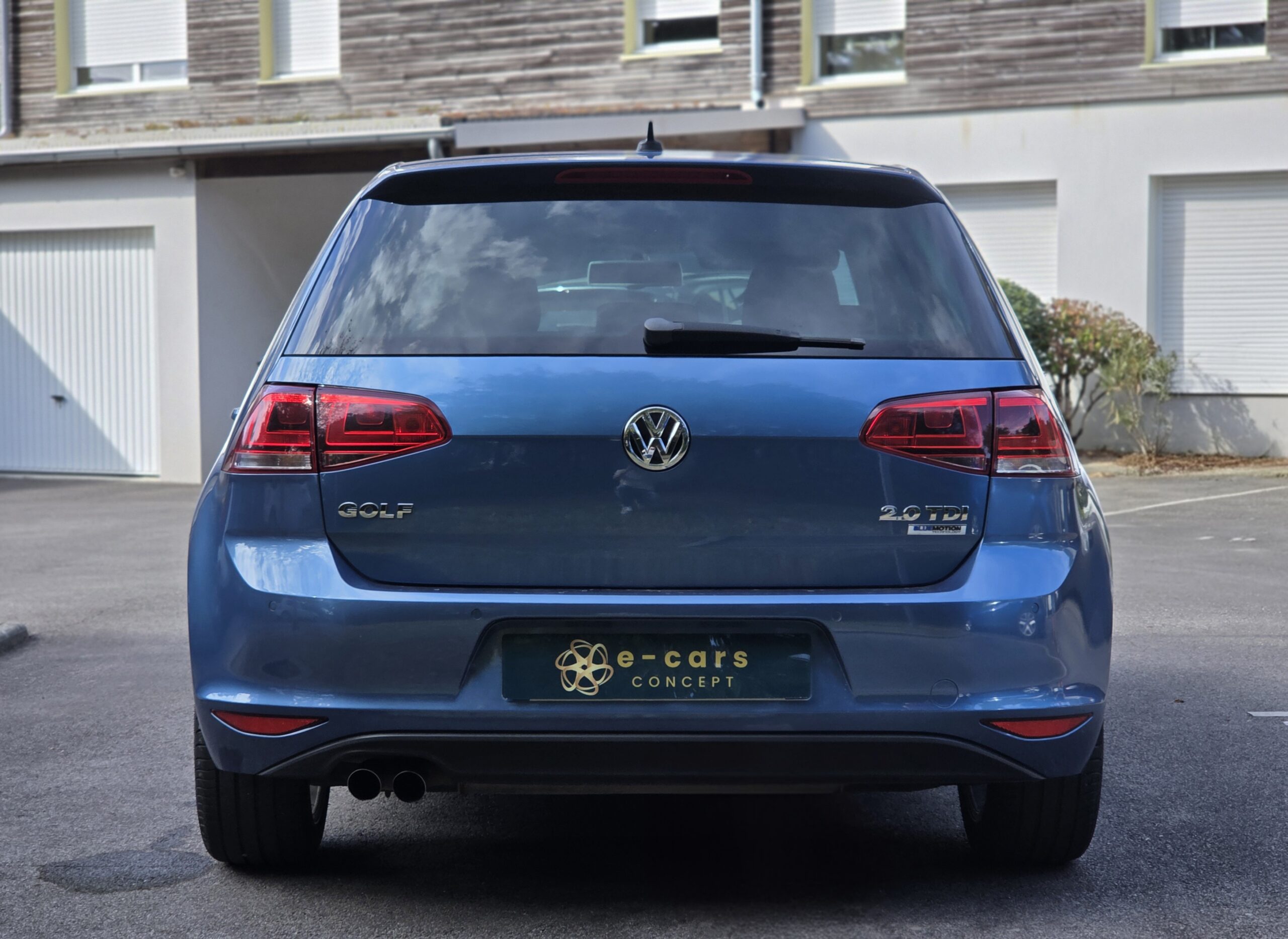 VOLKSWAGEN GOLF VII – 2.0 TDI 150ch DSG6 Finition CARAT