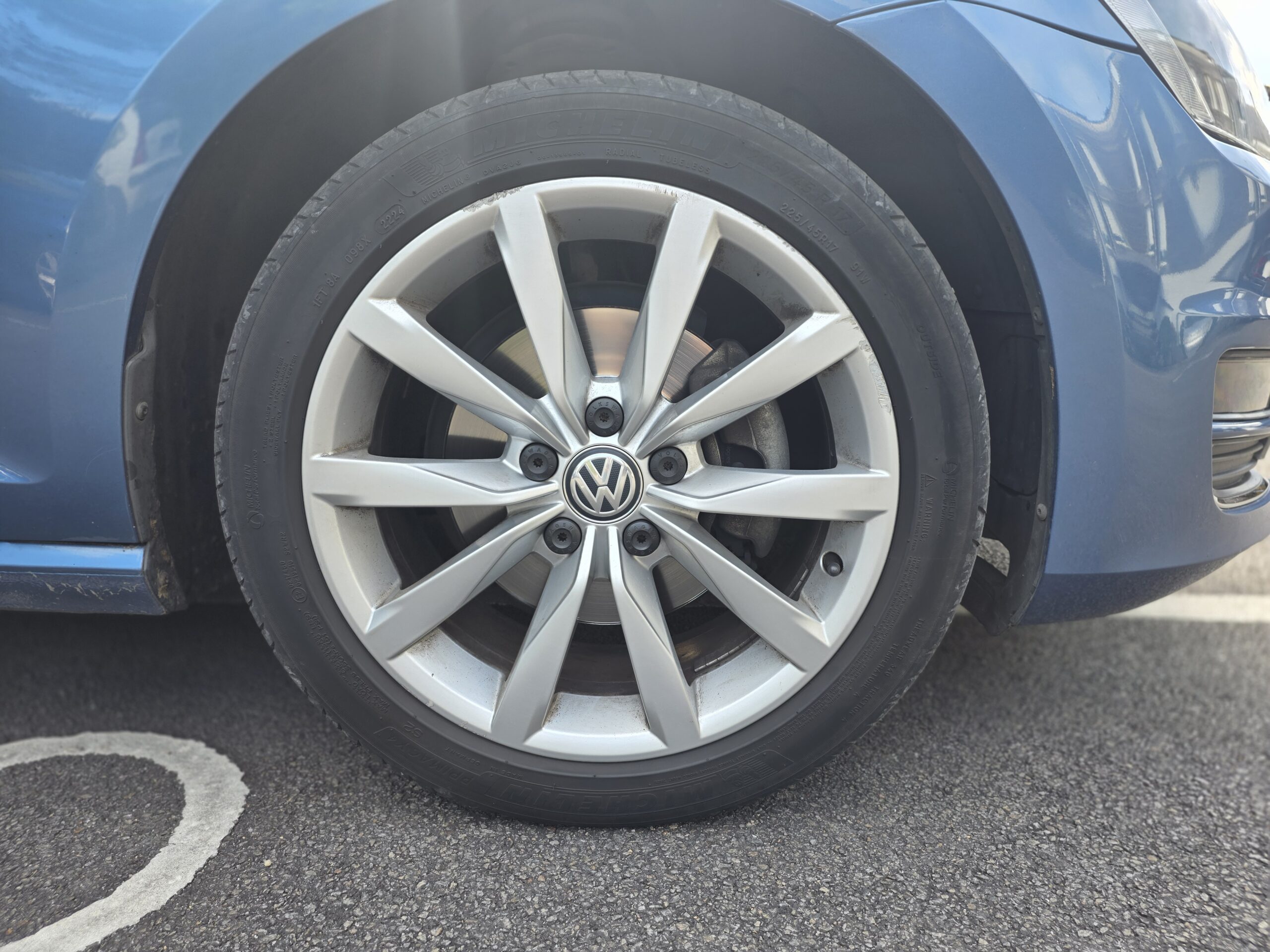 VOLKSWAGEN GOLF VII – 2.0 TDI 150ch DSG6 Finition CARAT
