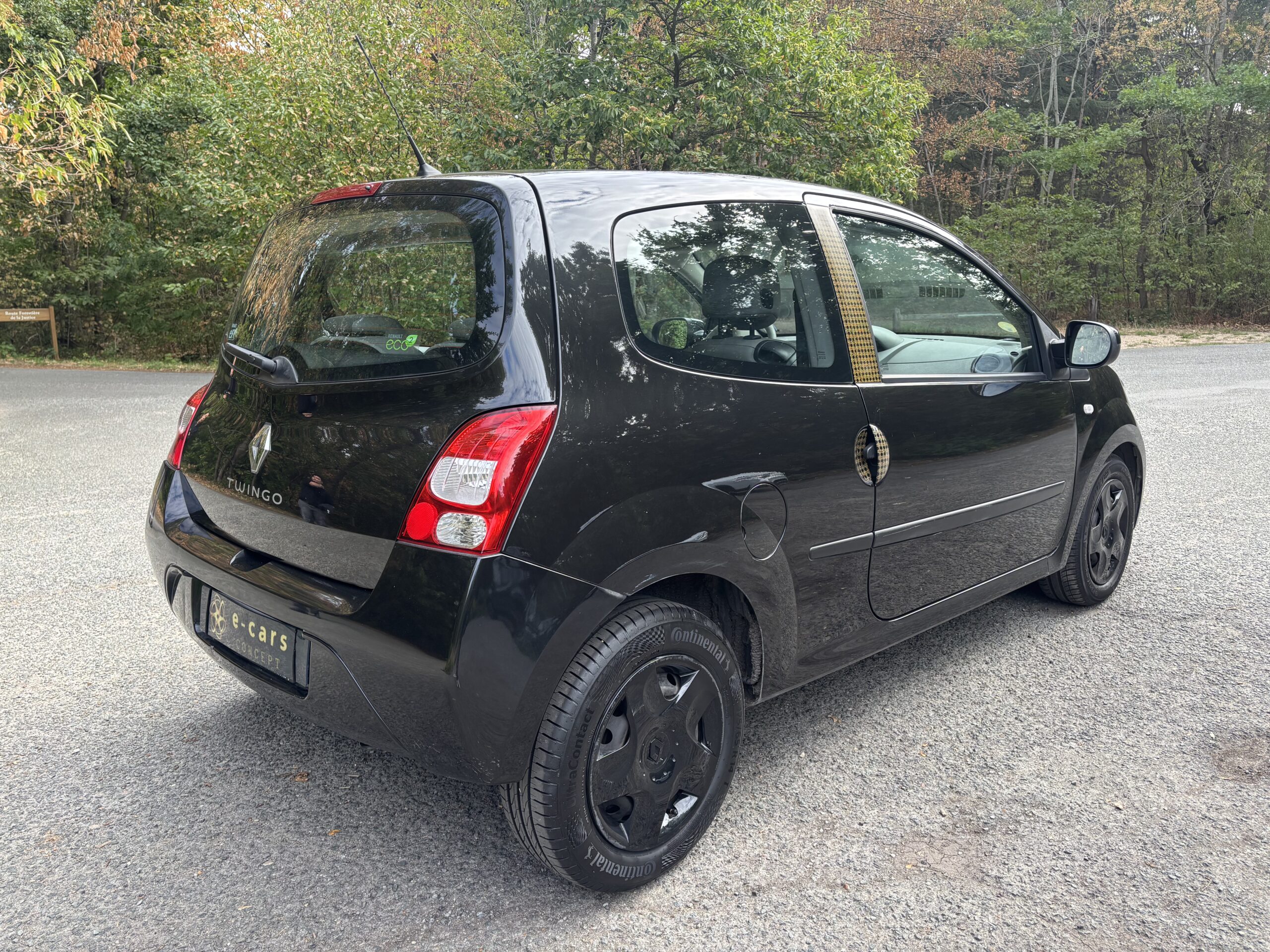 RENAULT Twingo II 1.2 i 16V 75 DOLCE VITA
