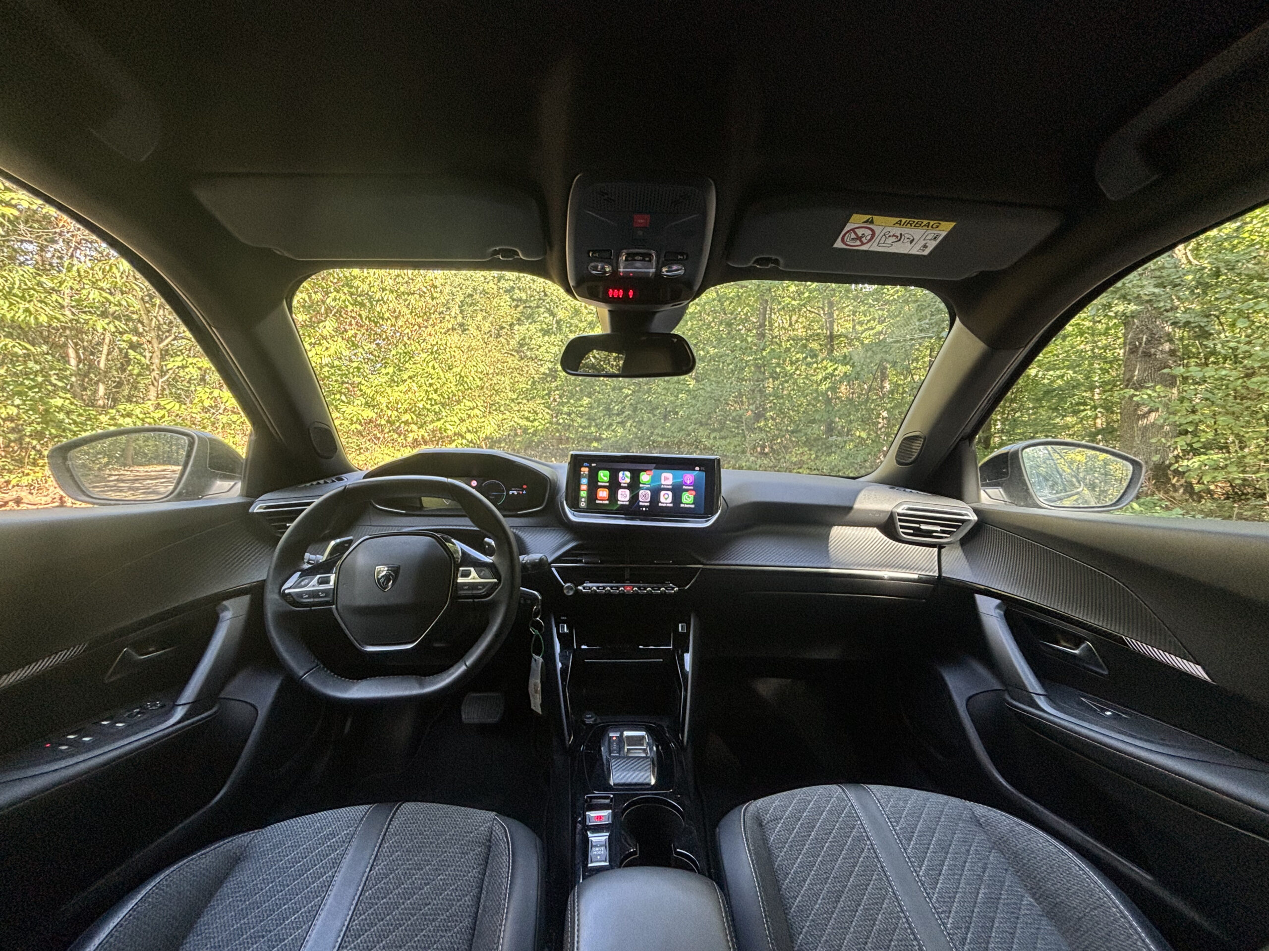 PEUGEOT 2008 1.2 Hybrid e-DSC6 136 ALLURE