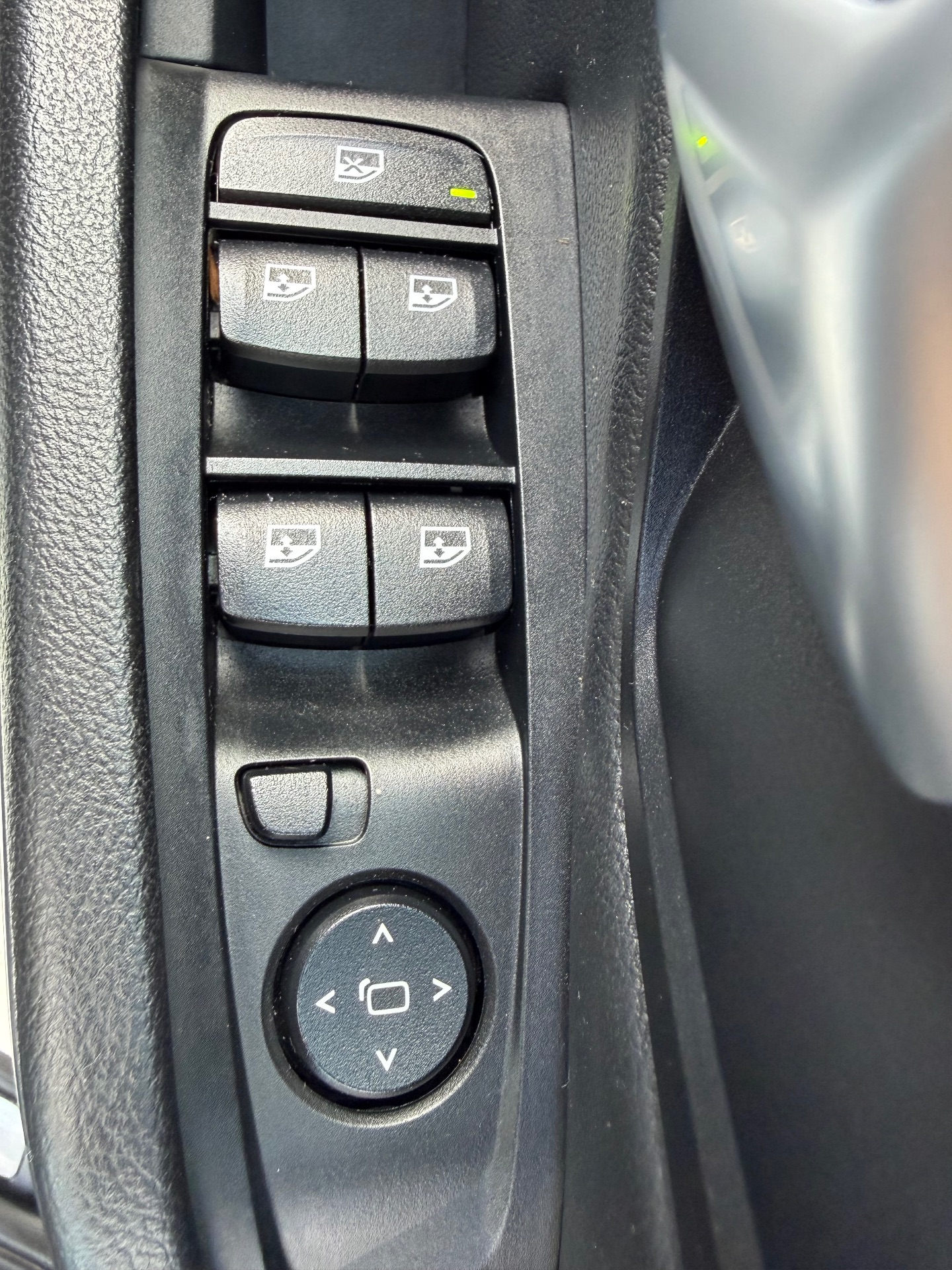 BMW Série 3 318i 2.0 i 16V Steptronic8 156ch M SPORT