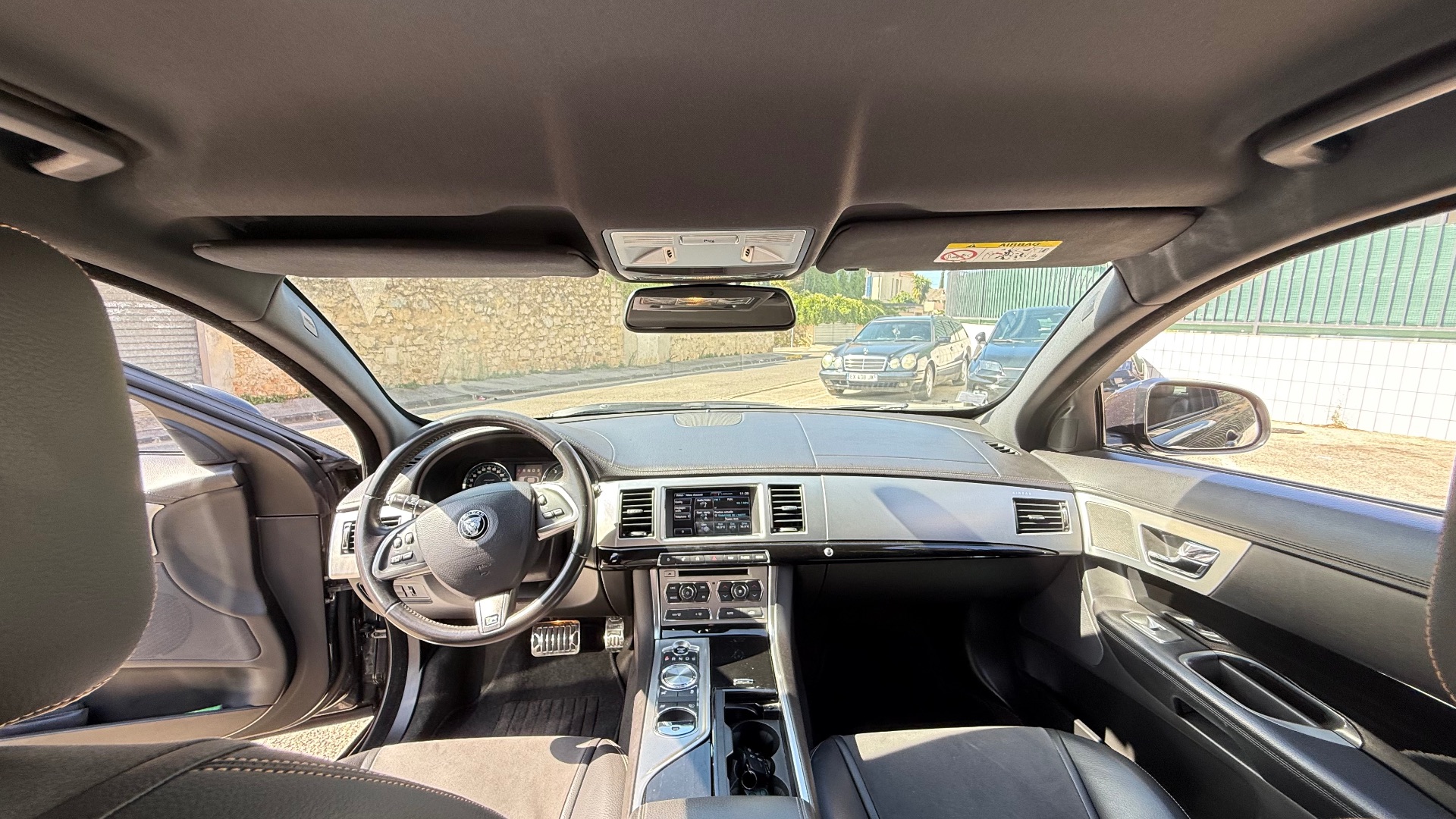 Jaguar XF 3.0 V6 D 241ch R-Sport