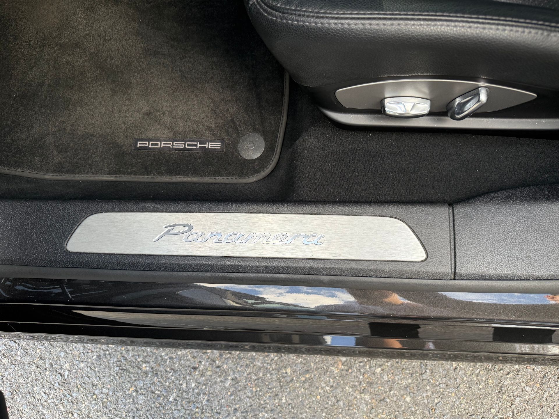 Porsche Panamera 3.6 V6 300ch
