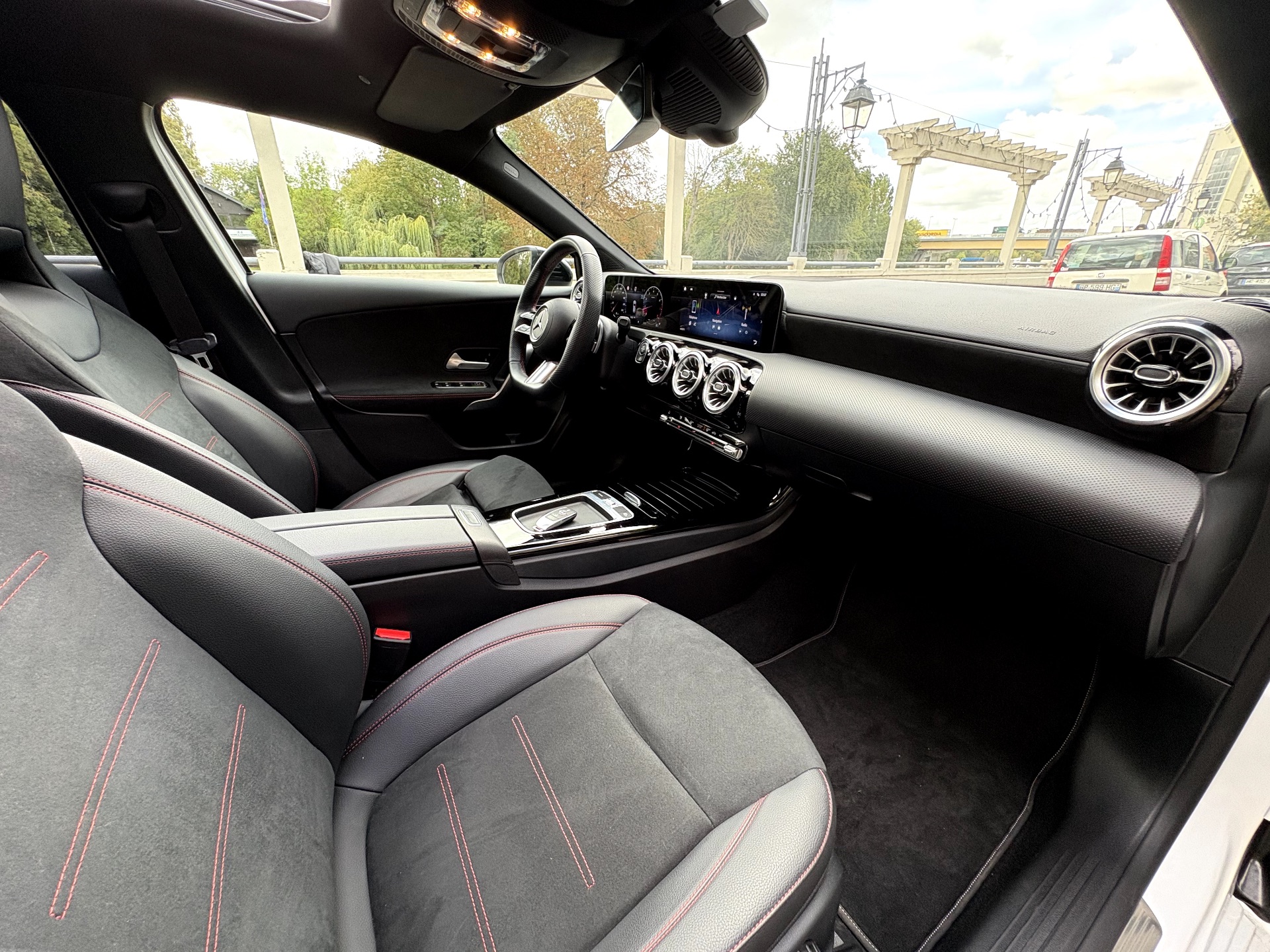 Mercedes-Benz Classe A 1.3 16V EQ Boost 7G-DCT BVA 136ch AMG LINE